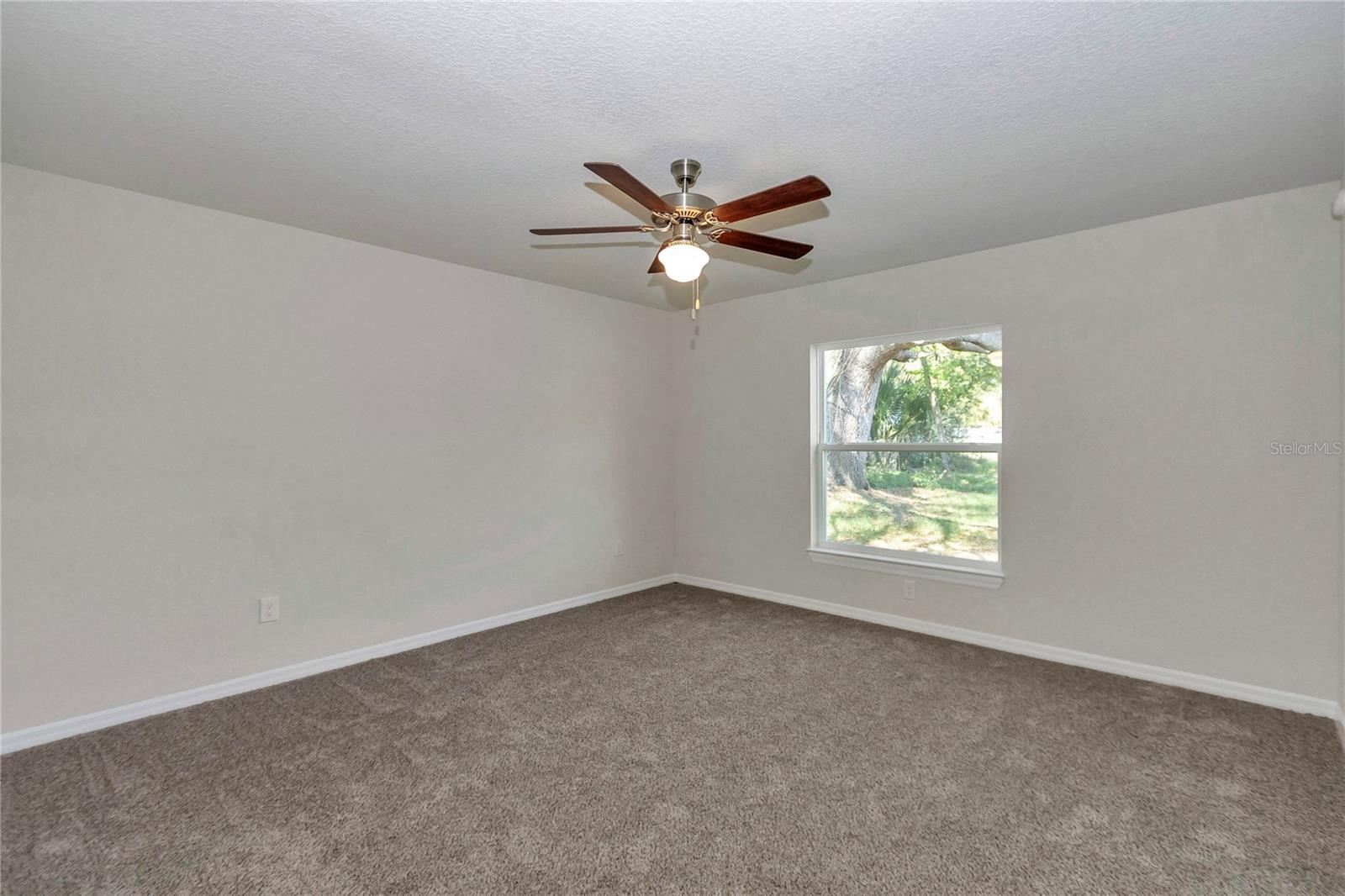 Image 29 of 42 For 8677 157th Place