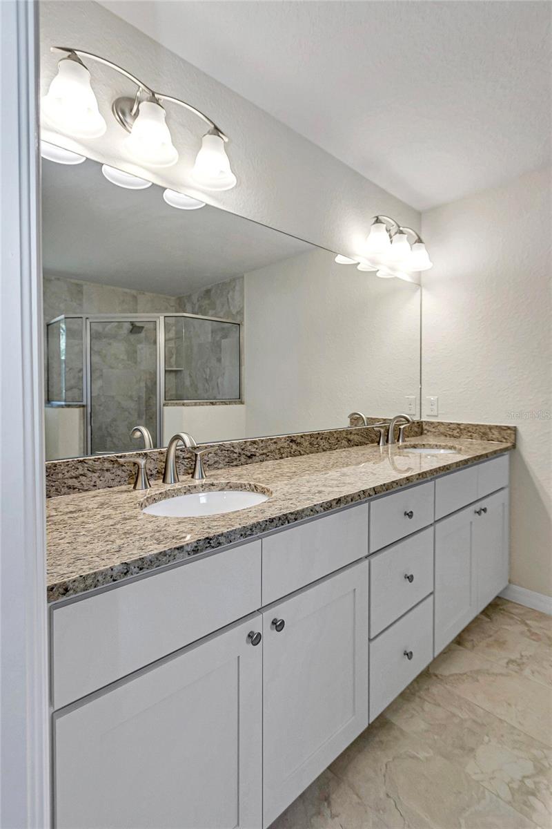 Image 33 of 42 For 8677 157th Place