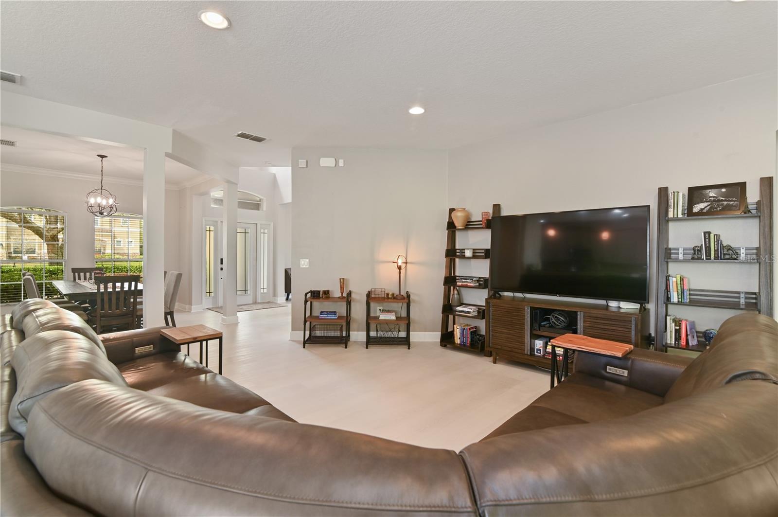 Image 19 of 85 For 1037 Truffles Ct.