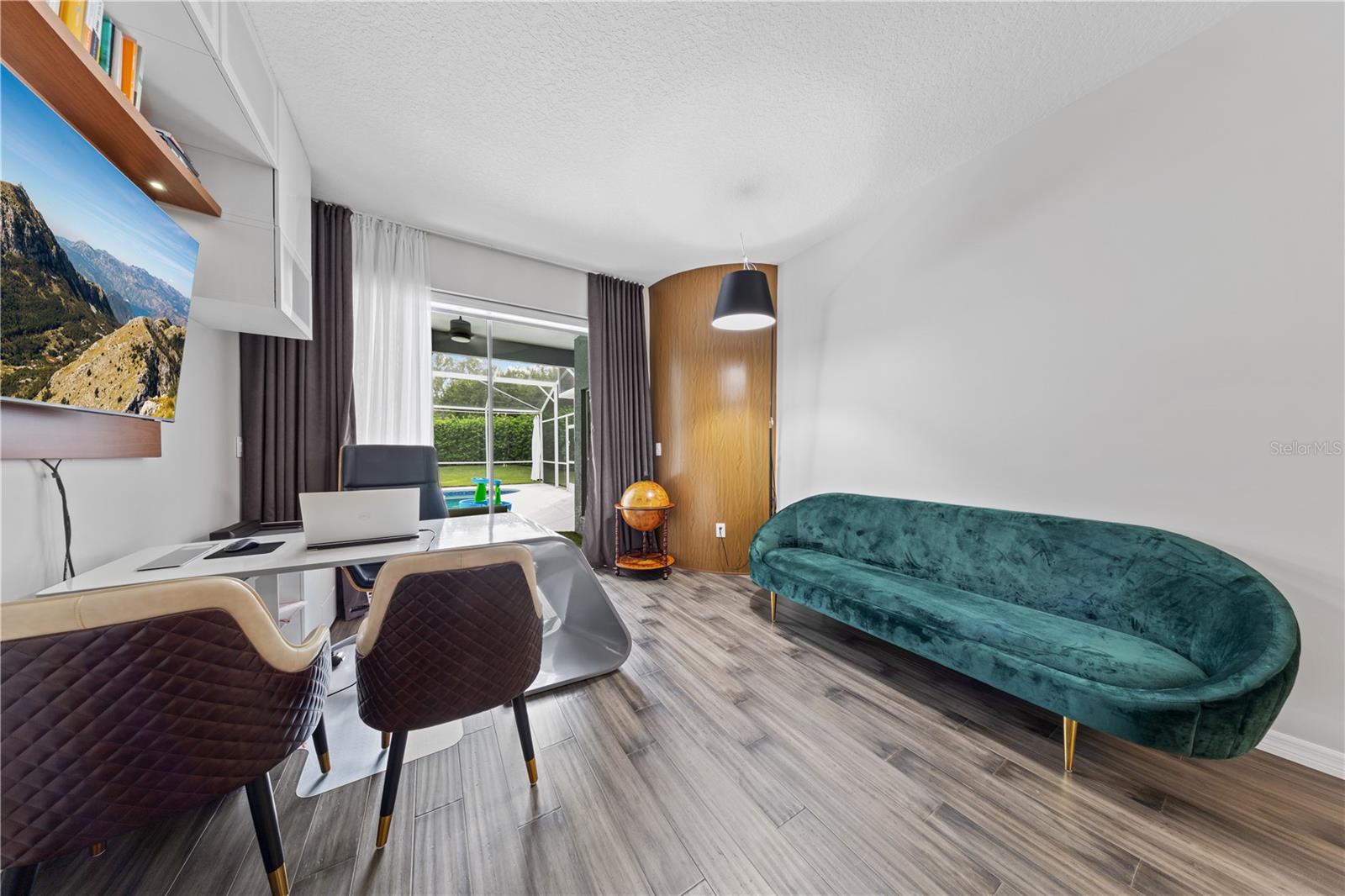 Image 11 of 83 For 7770 Glynde Hill Drive