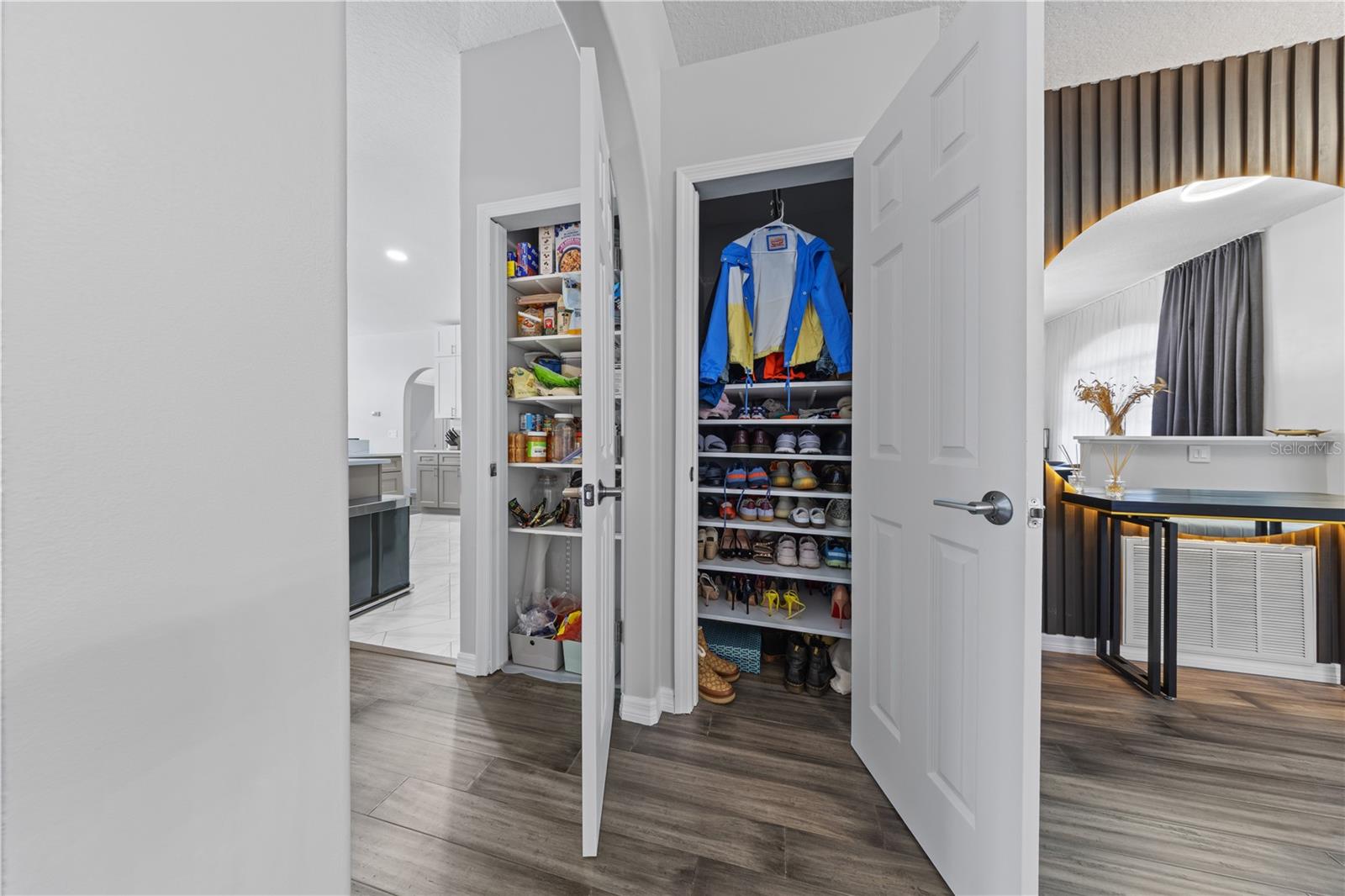 Image 26 of 83 For 7770 Glynde Hill Drive