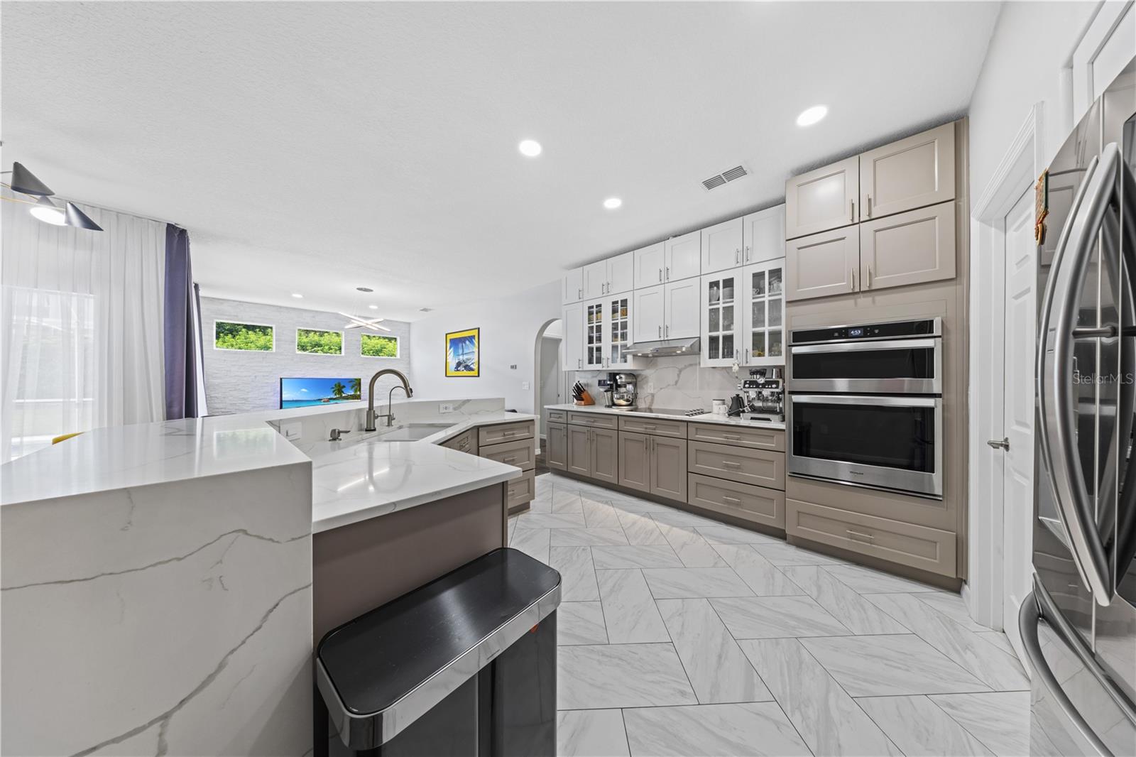 Image 31 of 83 For 7770 Glynde Hill Drive