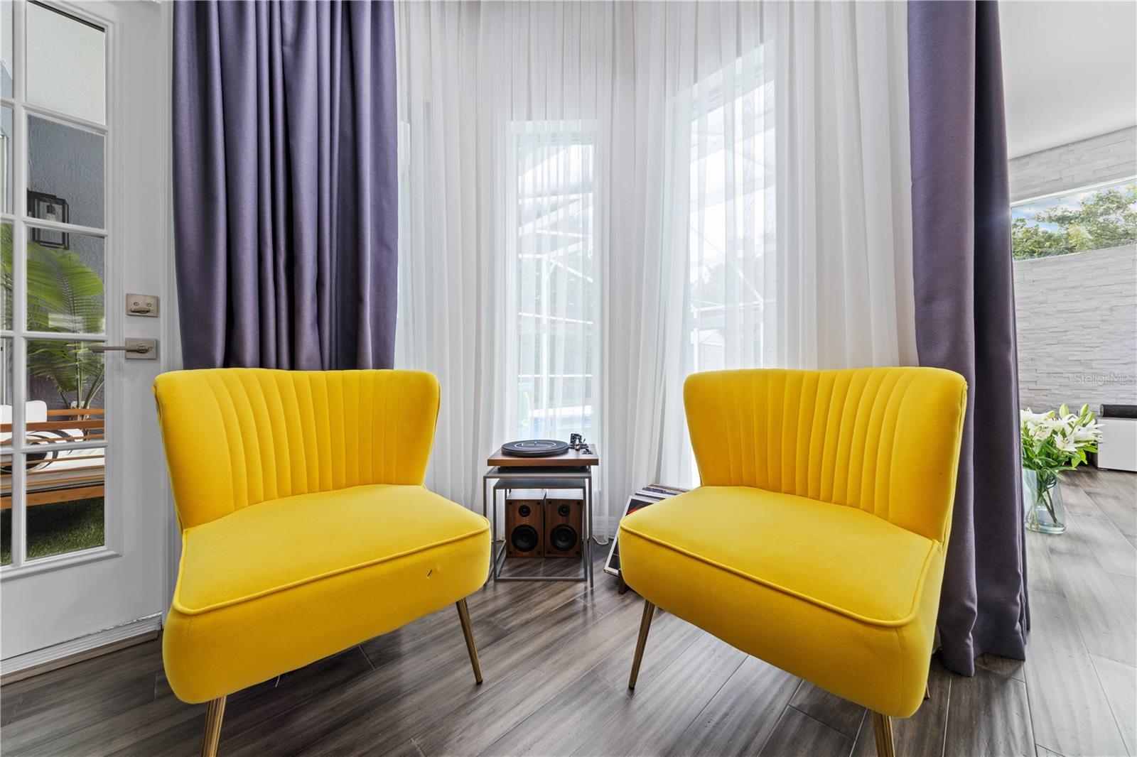 Image 35 of 83 For 7770 Glynde Hill Drive