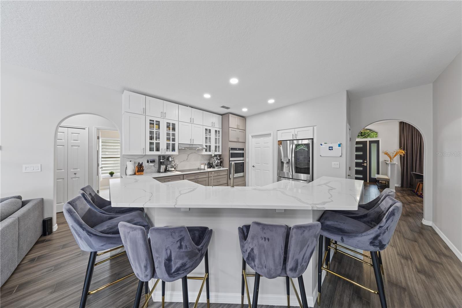 Image 37 of 83 For 7770 Glynde Hill Drive