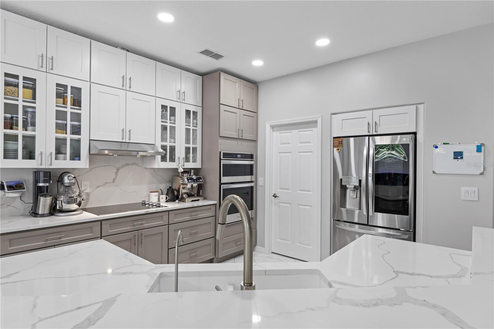 Image 39 of 83 For 7770 Glynde Hill Drive