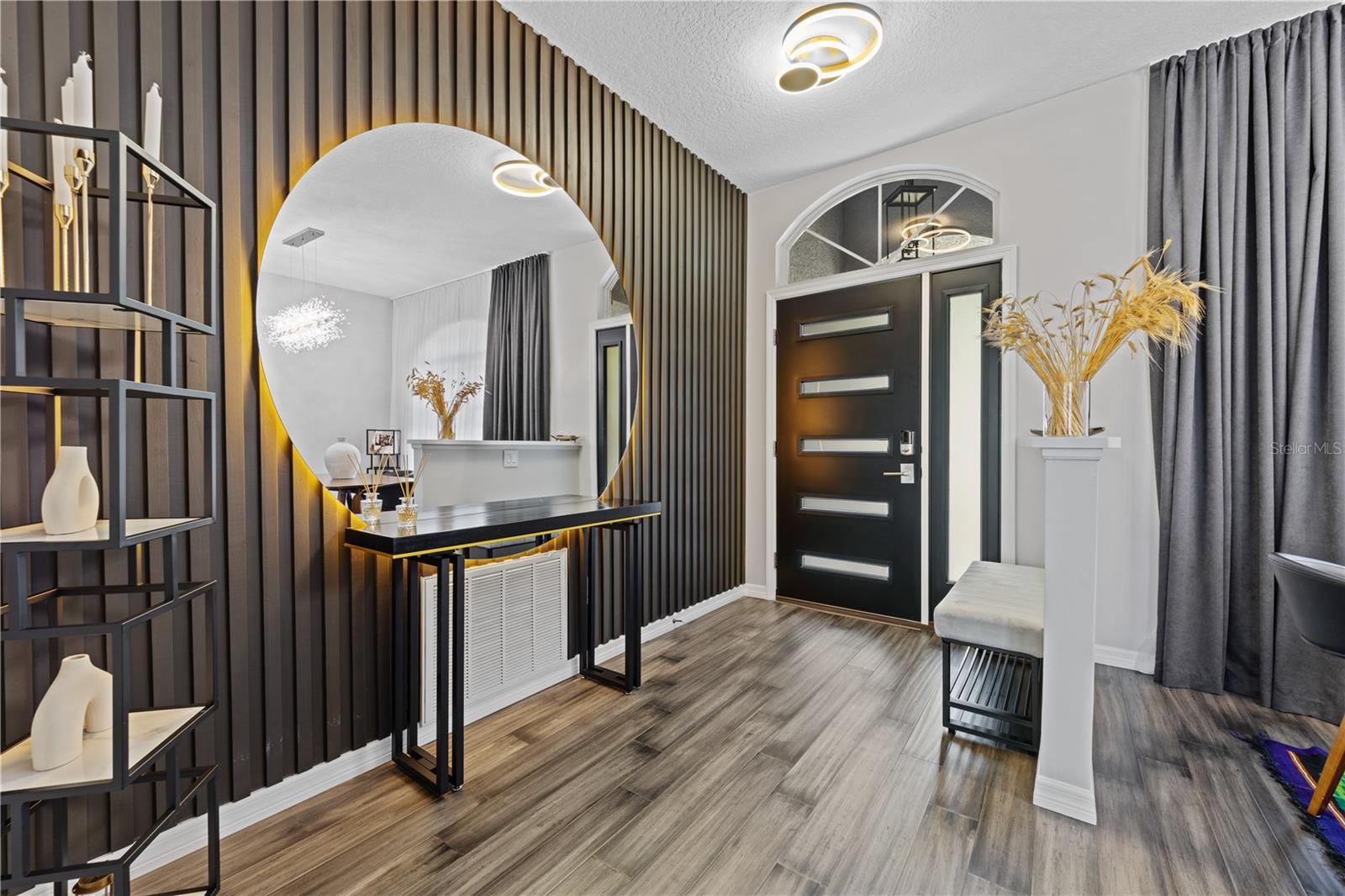 Image 5 of 83 For 7770 Glynde Hill Drive