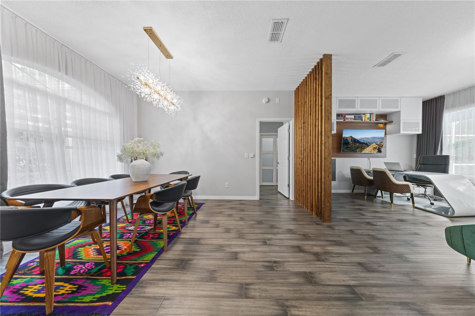 Image 6 of 83 For 7770 Glynde Hill Drive