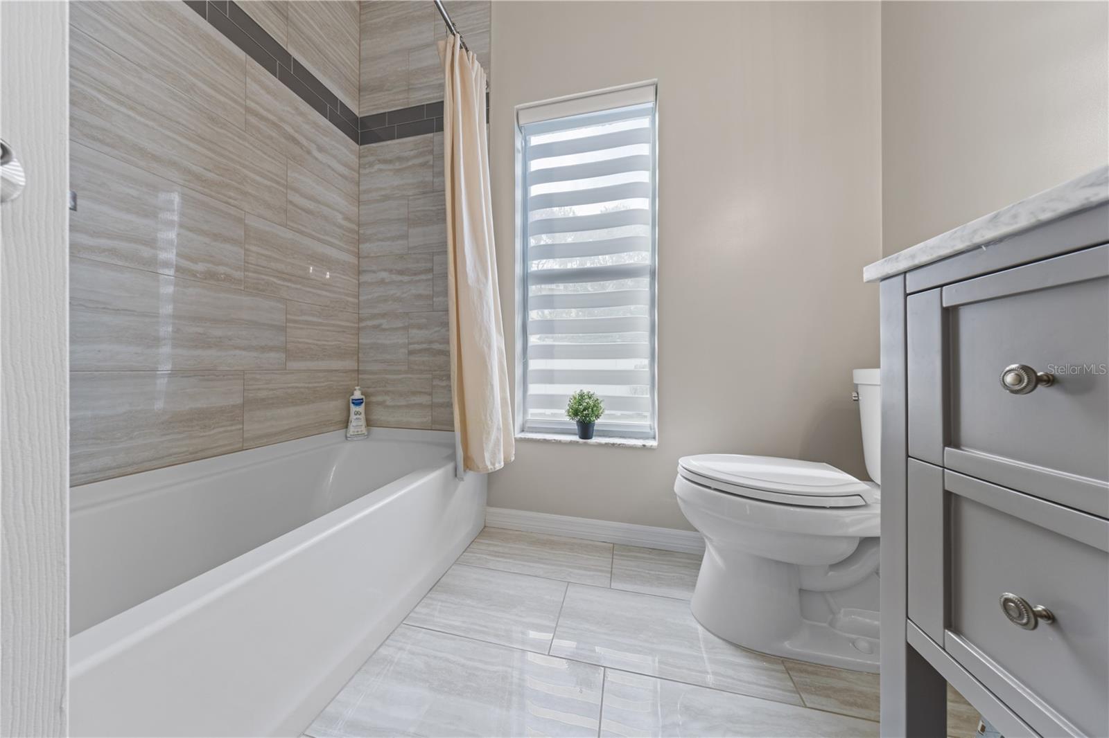 Image 62 of 83 For 7770 Glynde Hill Drive