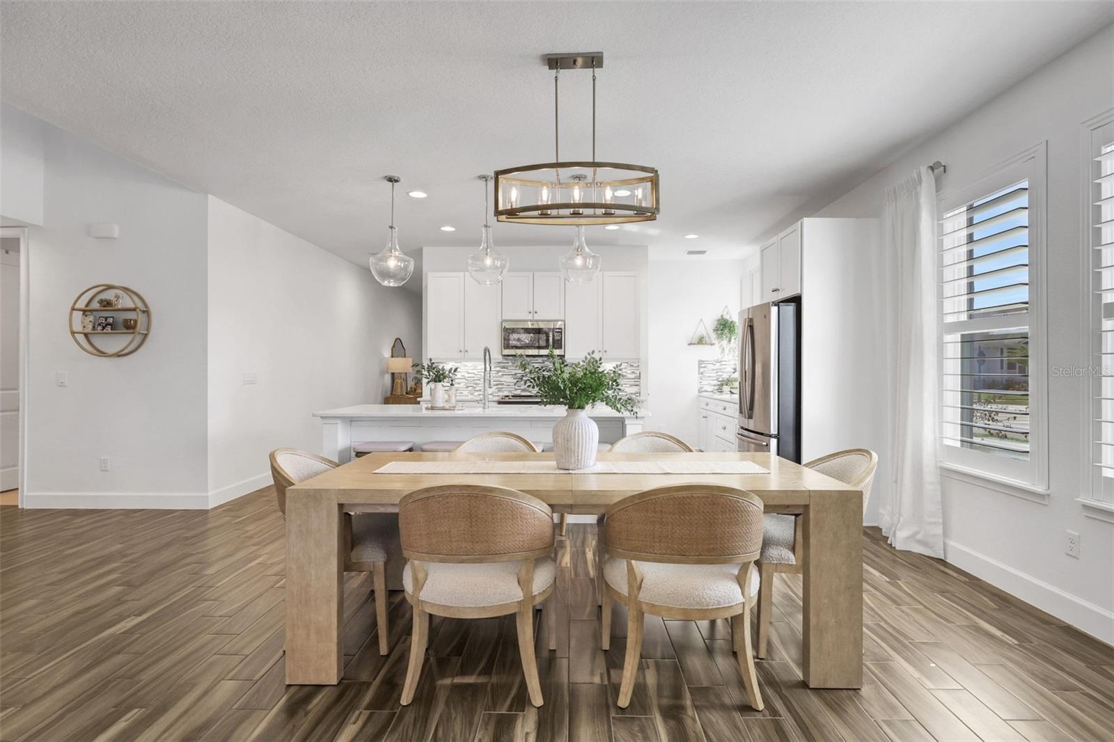 Image 17 of 56 For 6226 Fallsgrove Lane