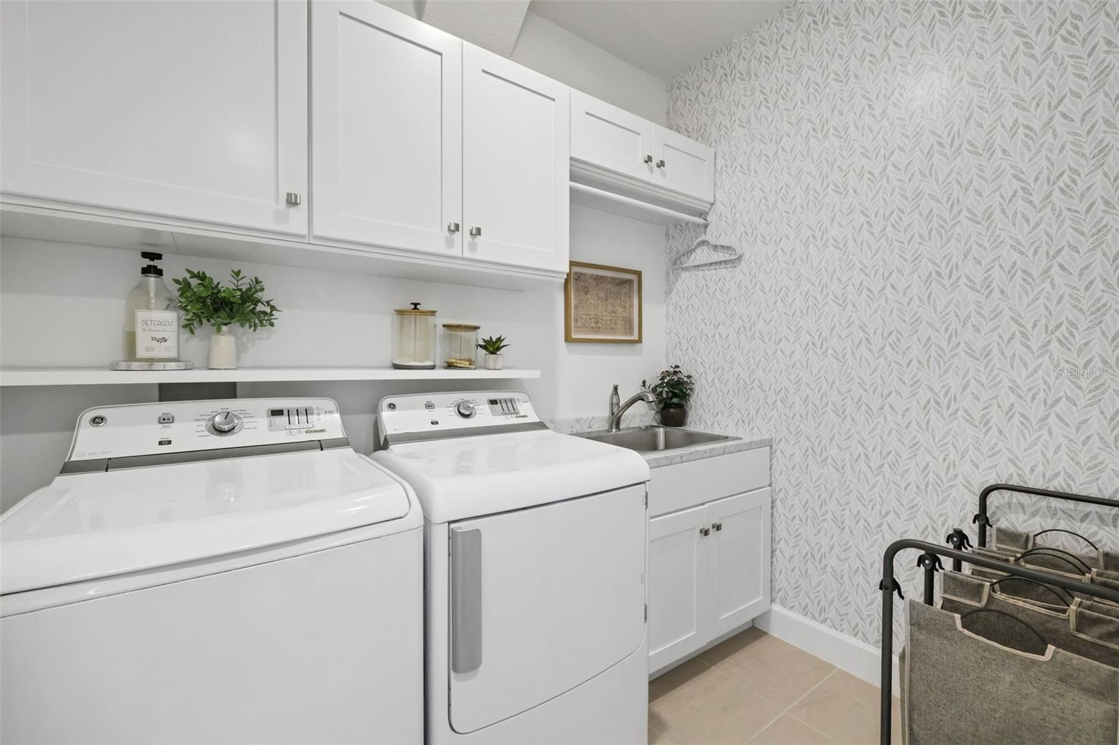 Image 42 of 56 For 6226 Fallsgrove Lane