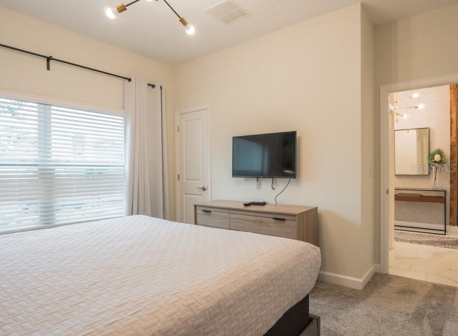 Image 16 of 52 For 468 Ocean Course Avenue