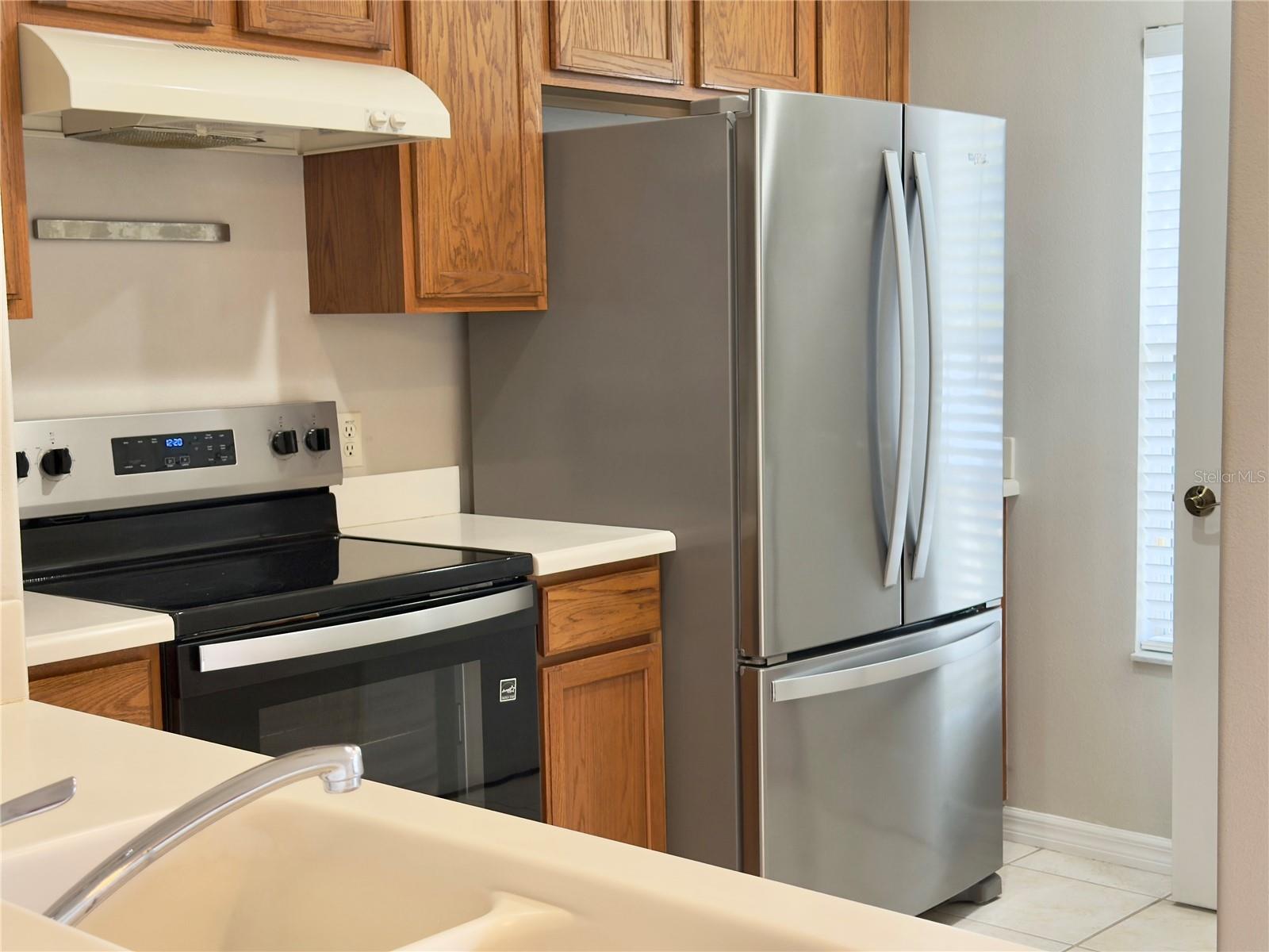 Image 11 of 23 For 140 Mcleods Way