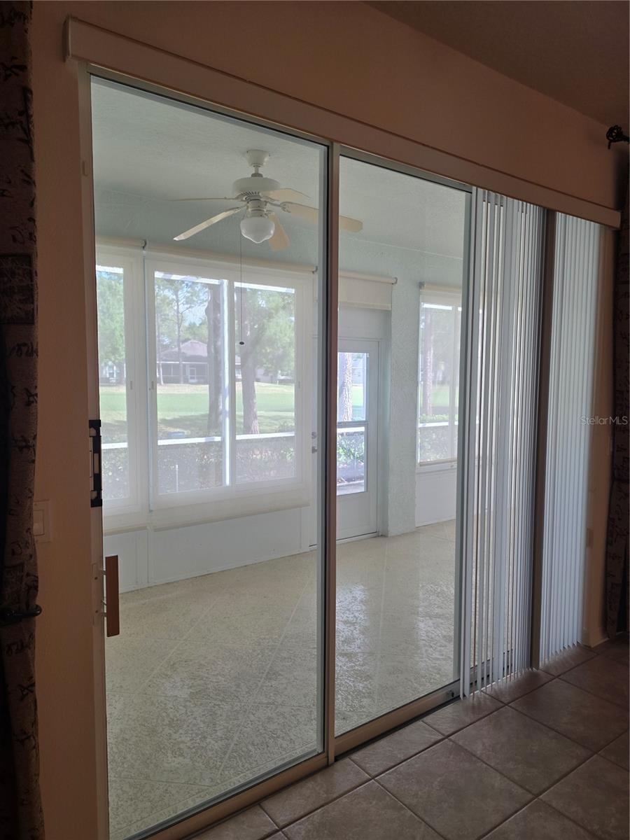 Image 11 of 42 For 2282 Fenton Avenue