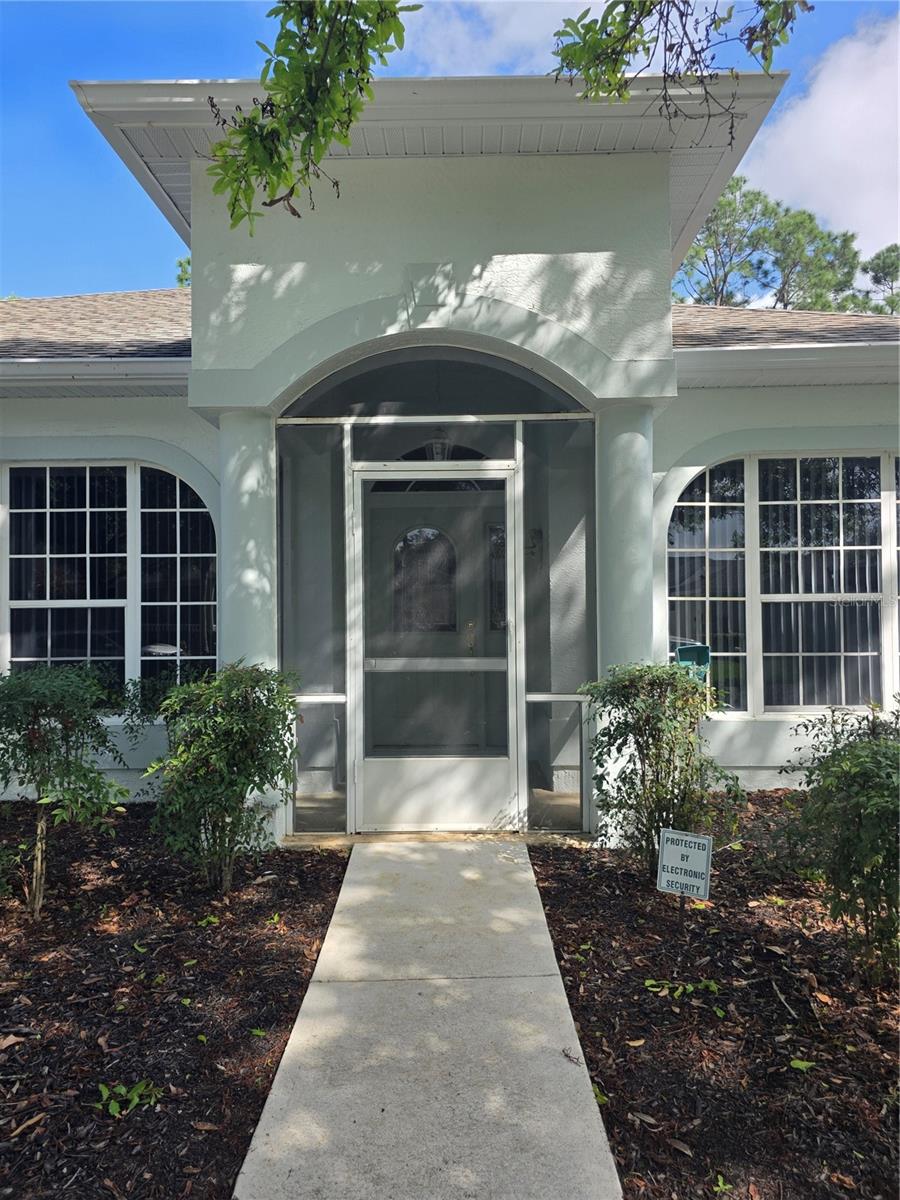 Image 40 of 42 For 2282 Fenton Avenue