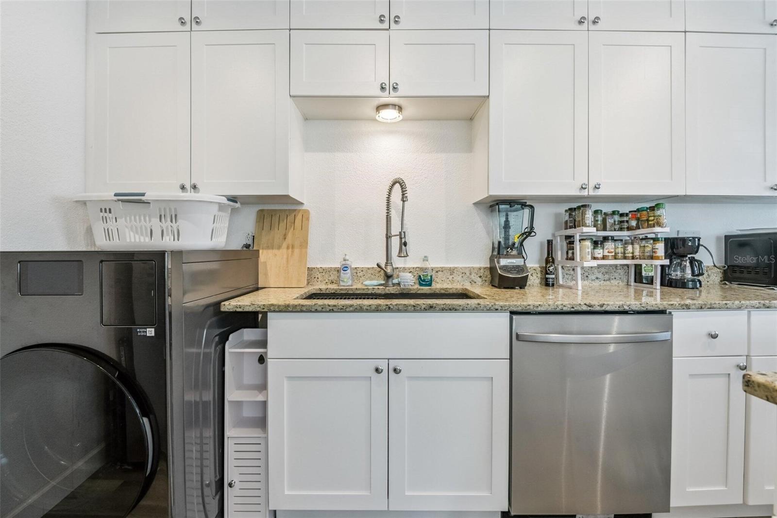 Image 10 of 18 For 2308 1st Street 1