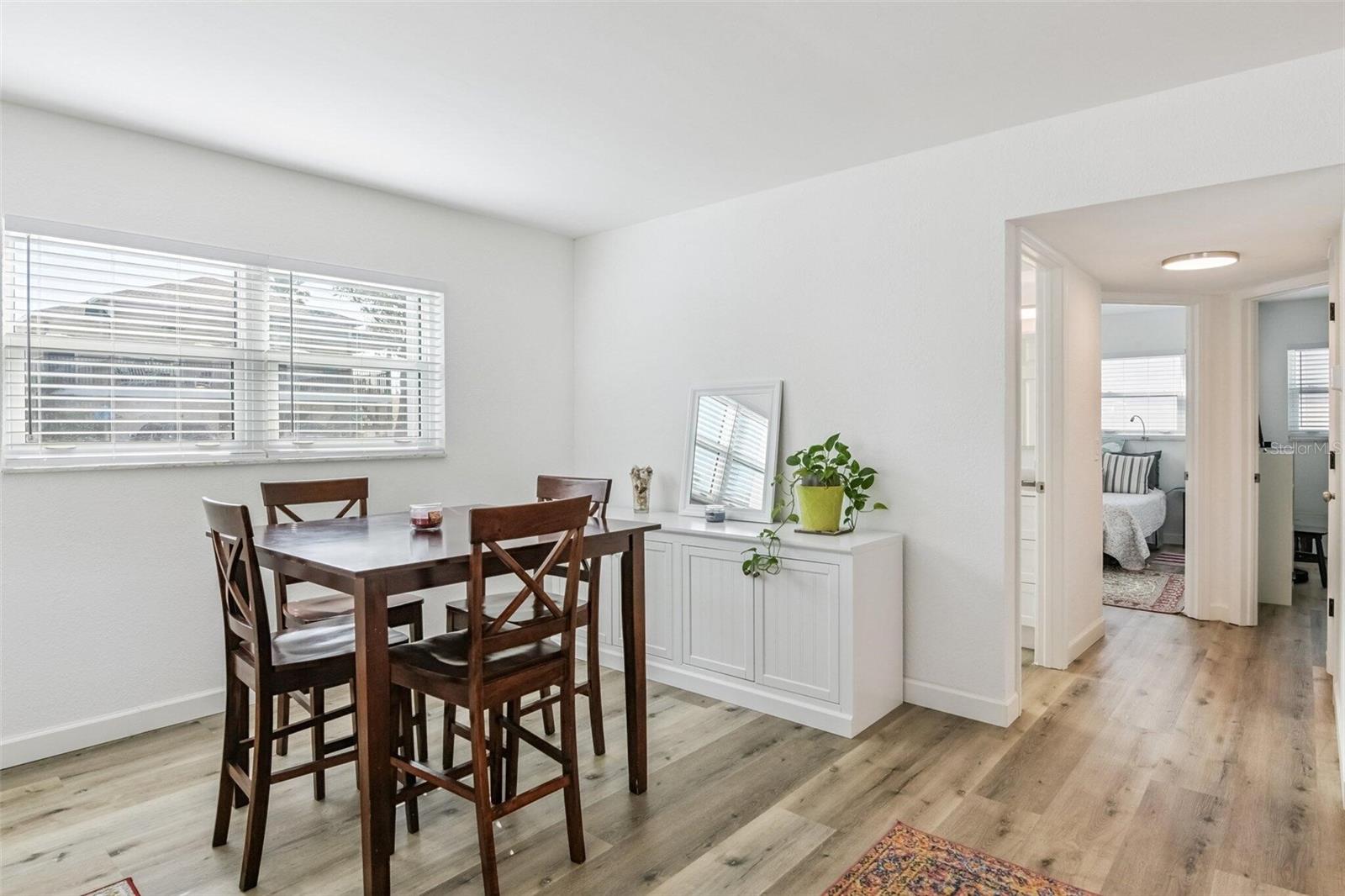 Image 7 of 18 For 2308 1st Street 1