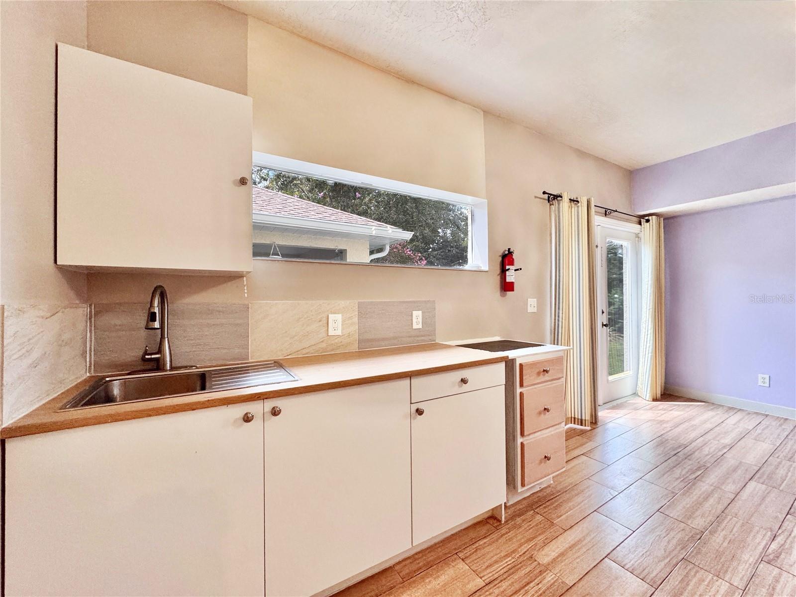 Image 41 of 57 For 4380 19th Avenue