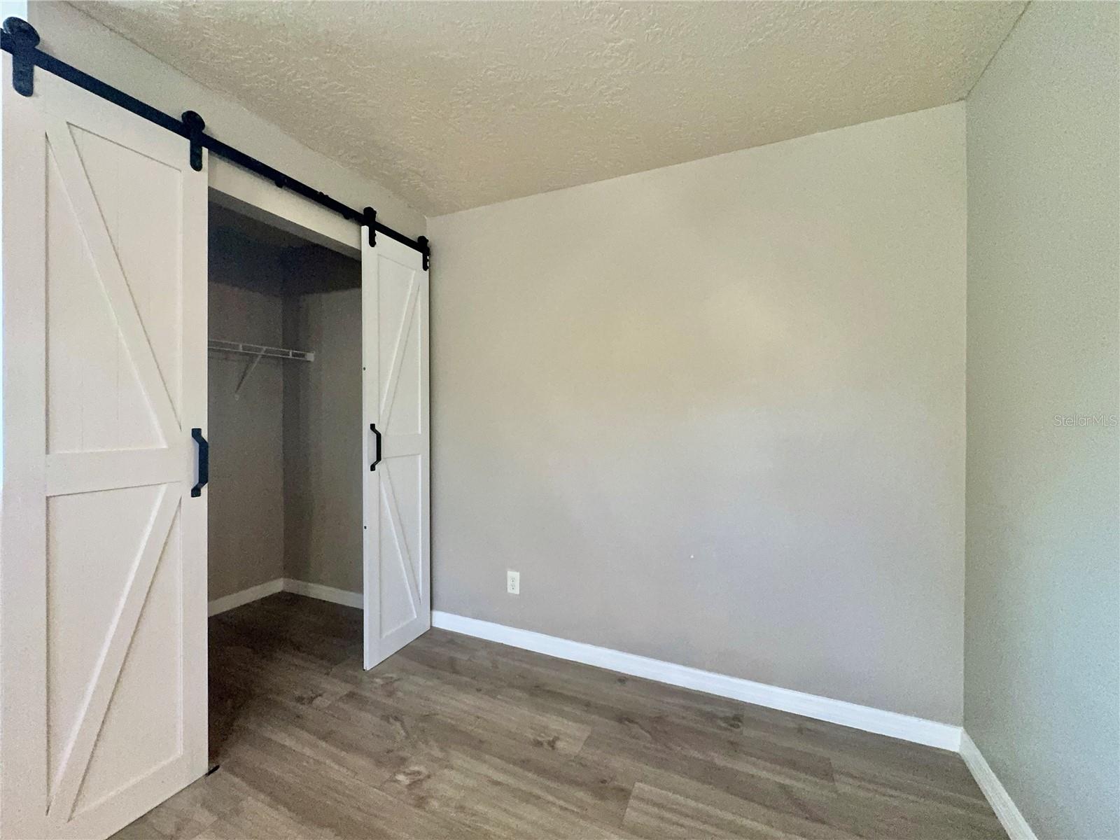 Image 44 of 57 For 4380 19th Avenue