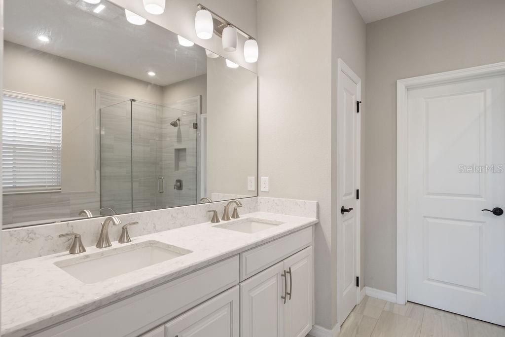 Image 21 of 34 For 1091 Wildmeadow Run