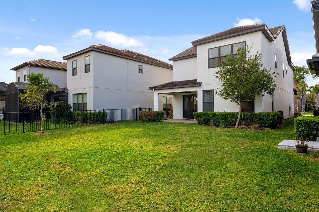 Image 32 of 34 For 1091 Wildmeadow Run