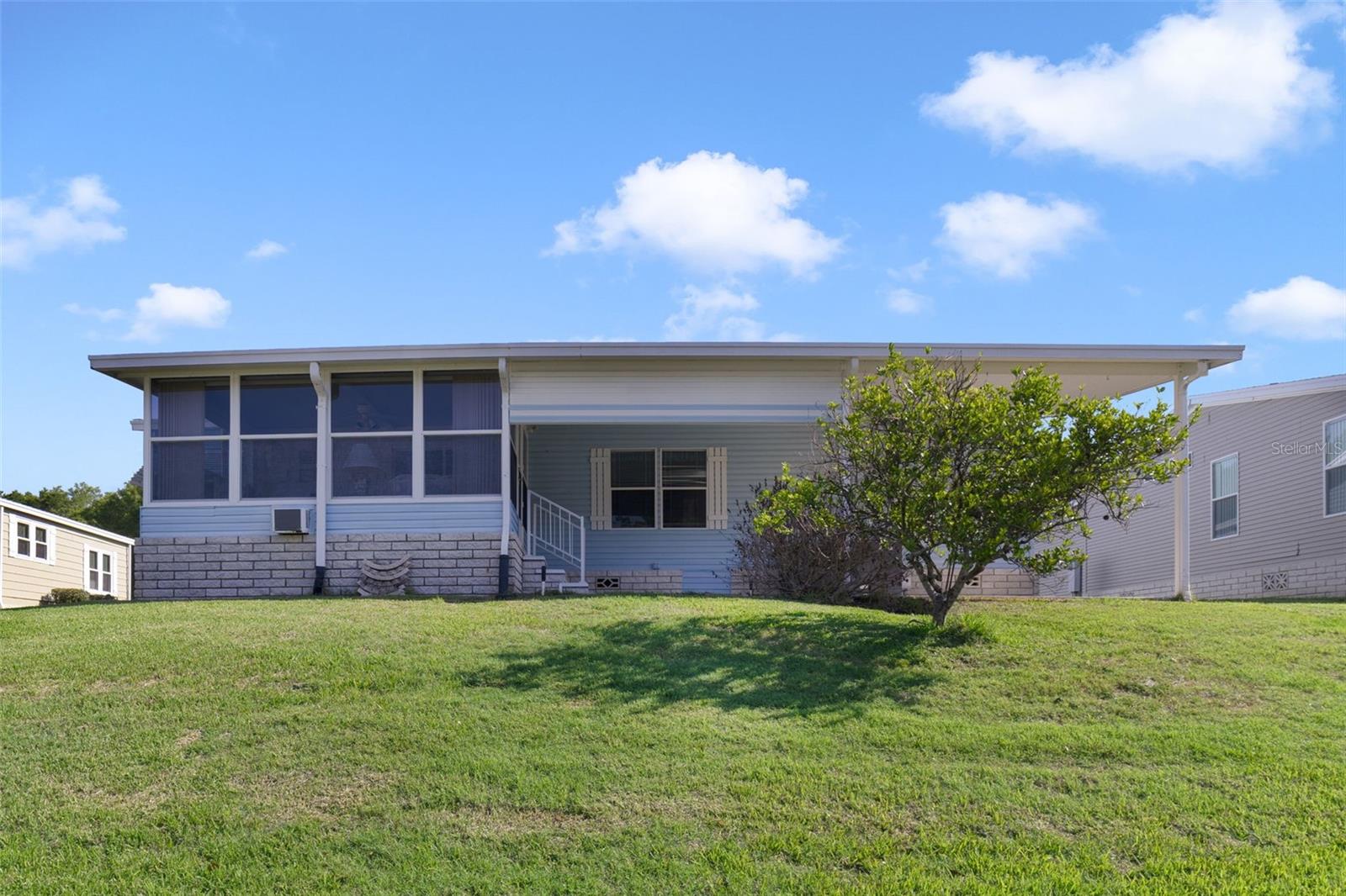 Image 20 of 28 For 3952 Citrus Circle 688