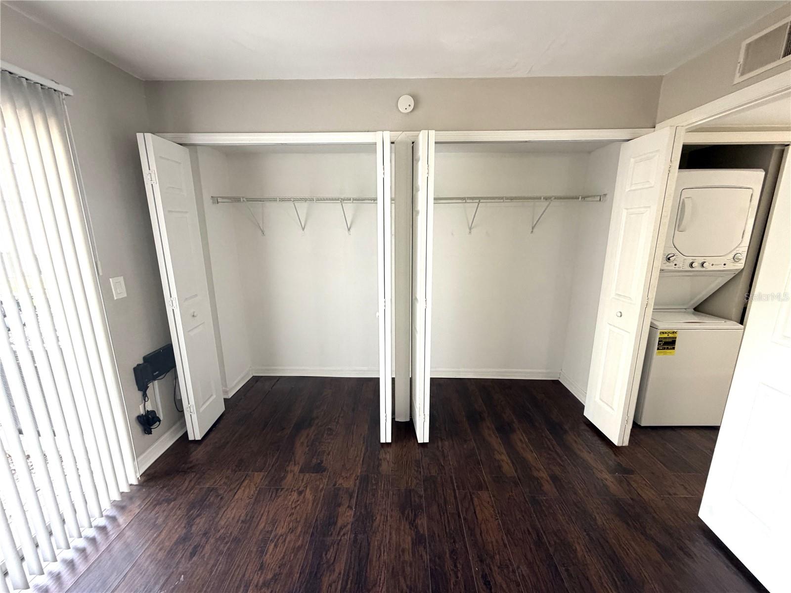 Image 10 of 21 For 7113 Bank Drive 7113