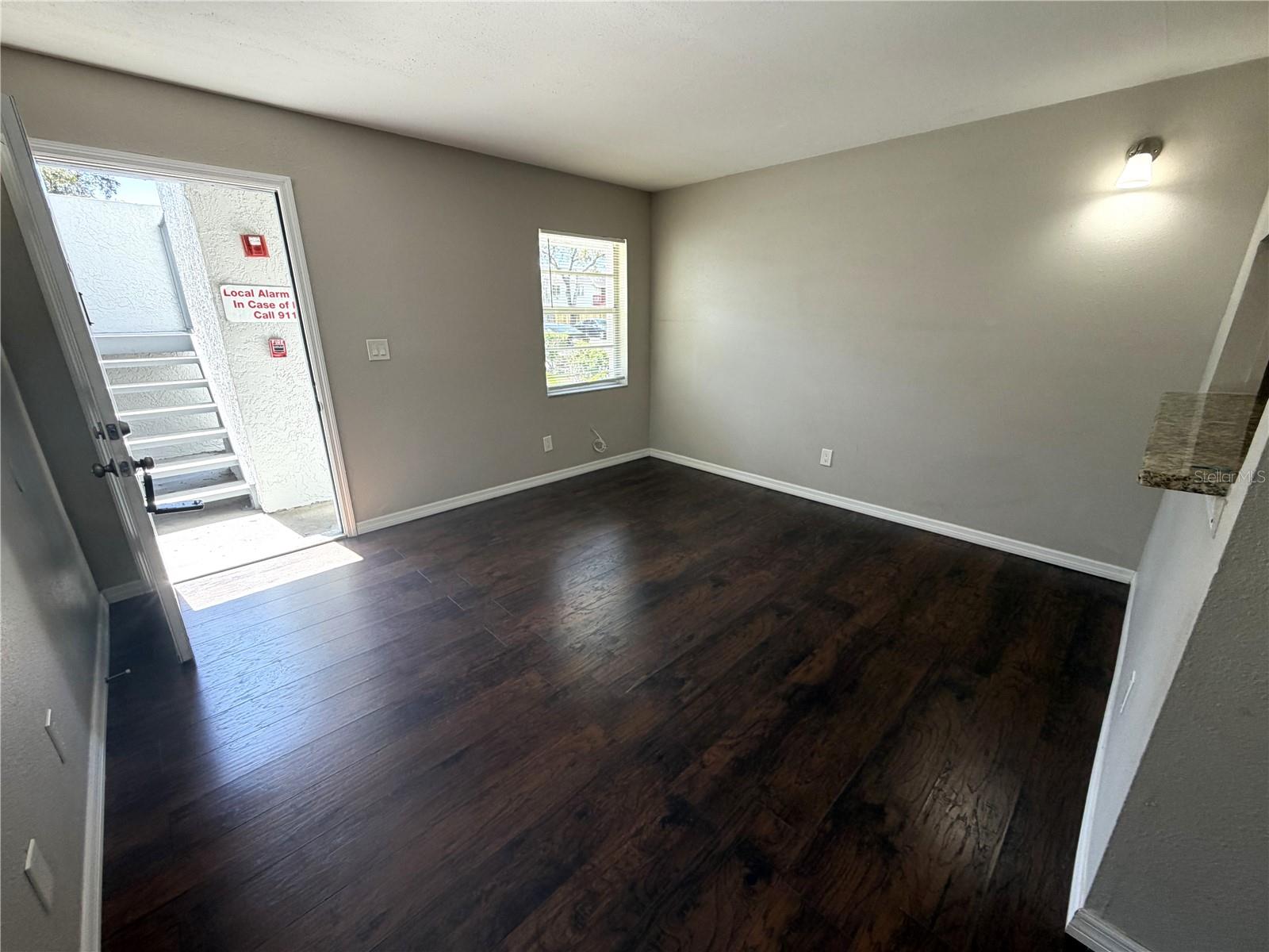 Image 6 of 21 For 7113 Bank Drive 7113