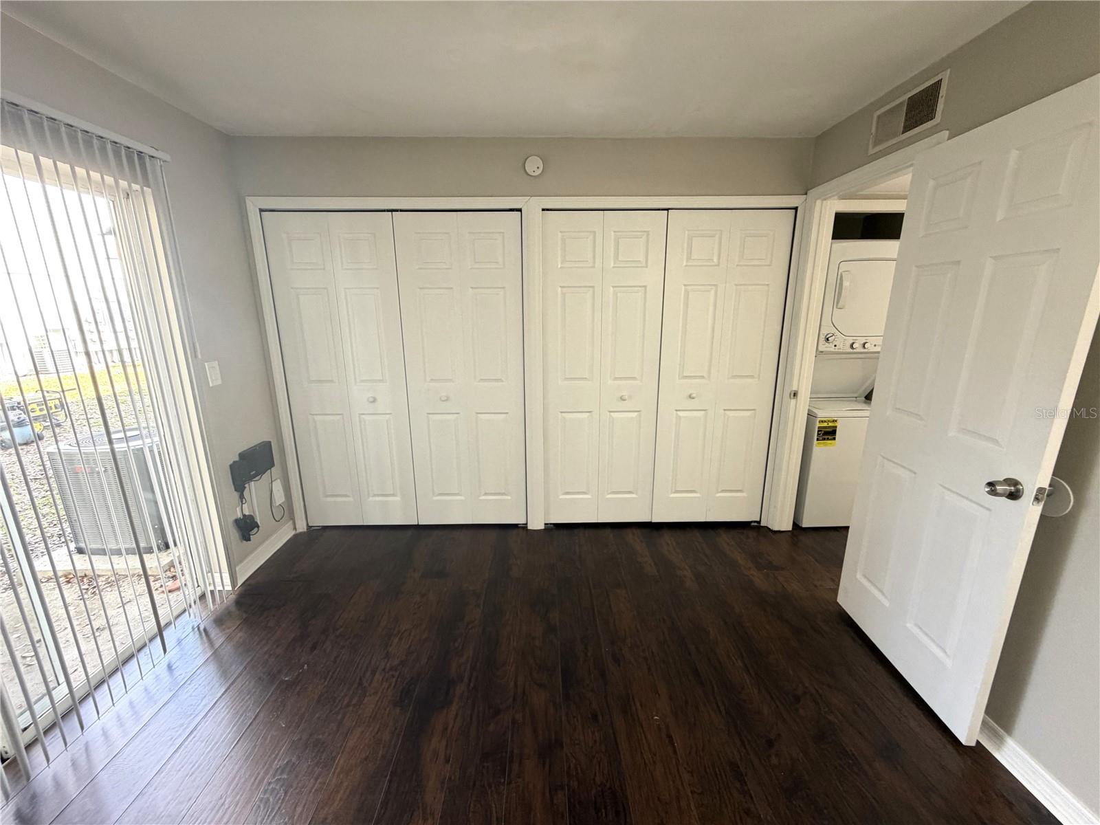 Image 9 of 21 For 7113 Bank Drive 7113