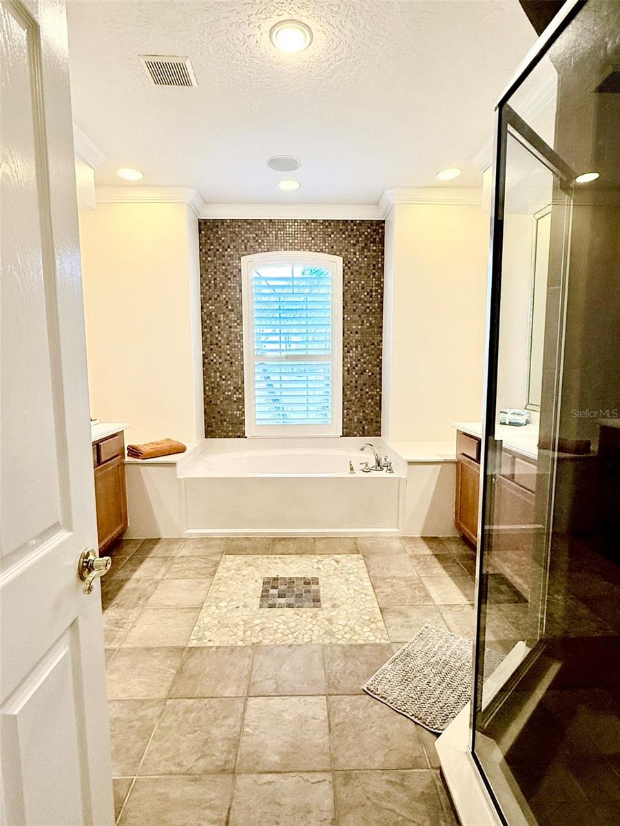 Image 13 of 31 For 1849 Watermere Lane