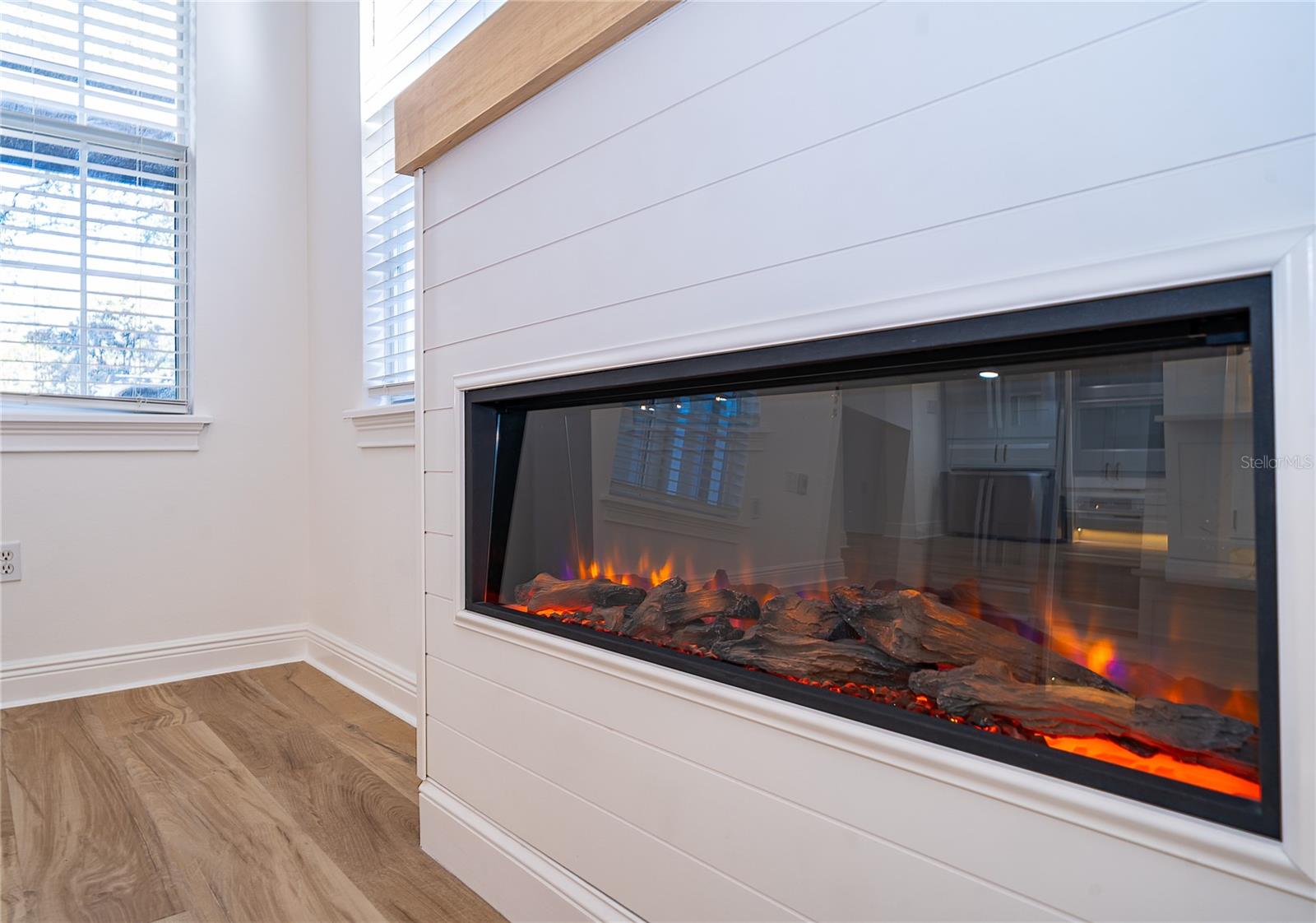 Image 14 of 41 For 1510 Lake Baldwin Lane A