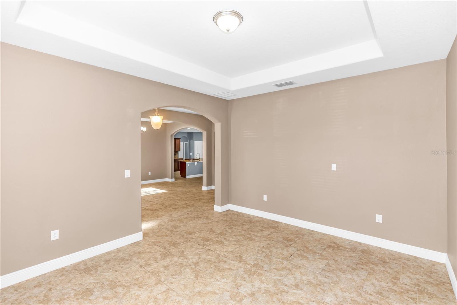 Image 10 of 35 For 335 River Vale Lane