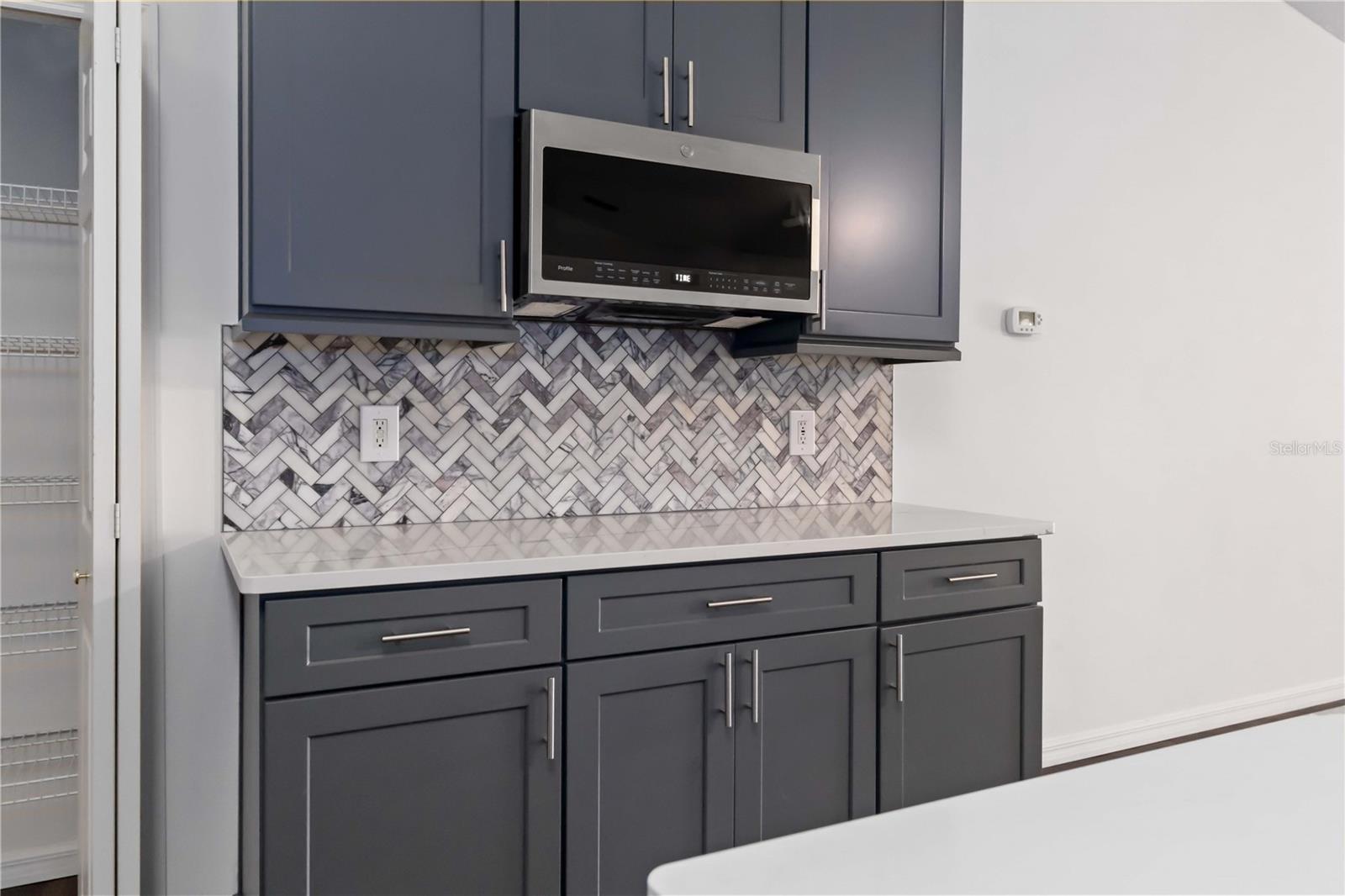 Image 19 of 49 For 7606 Fringe Place