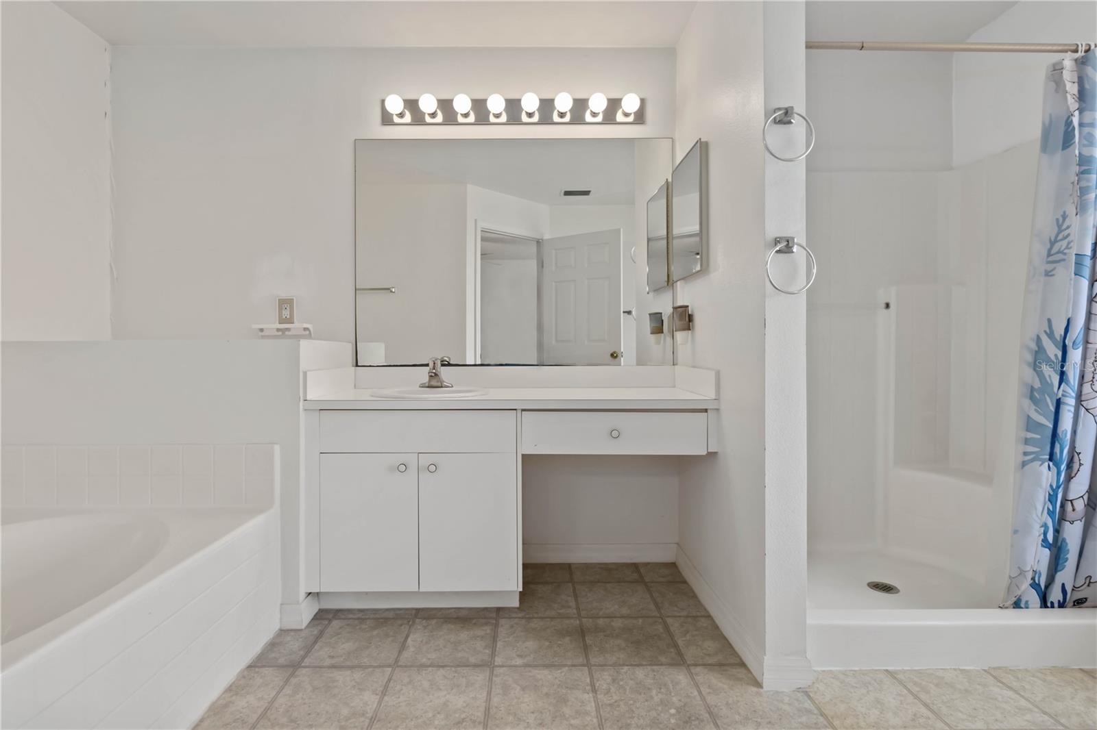 Image 35 of 49 For 7606 Fringe Place