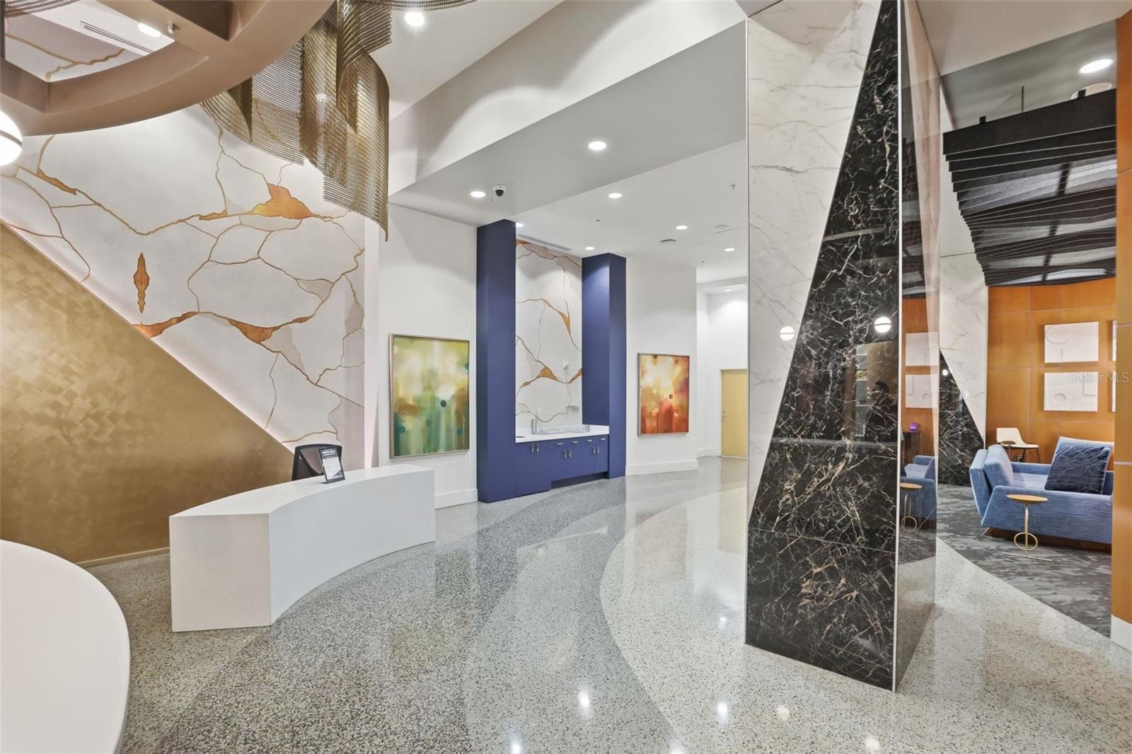 Image 40 of 44 For 155 Court Avenue 2903