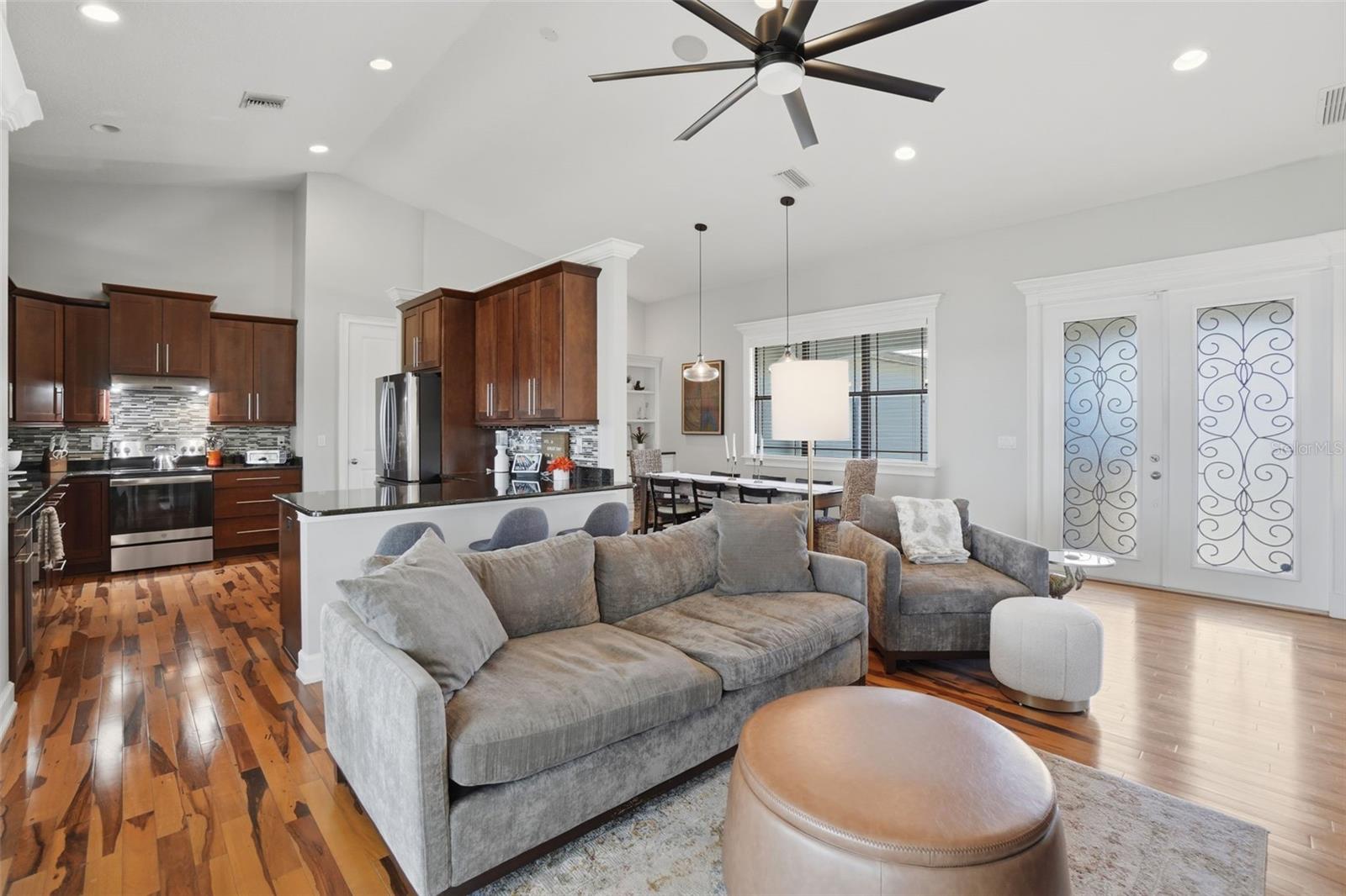 Image 10 of 56 For 834 Millshore Drive