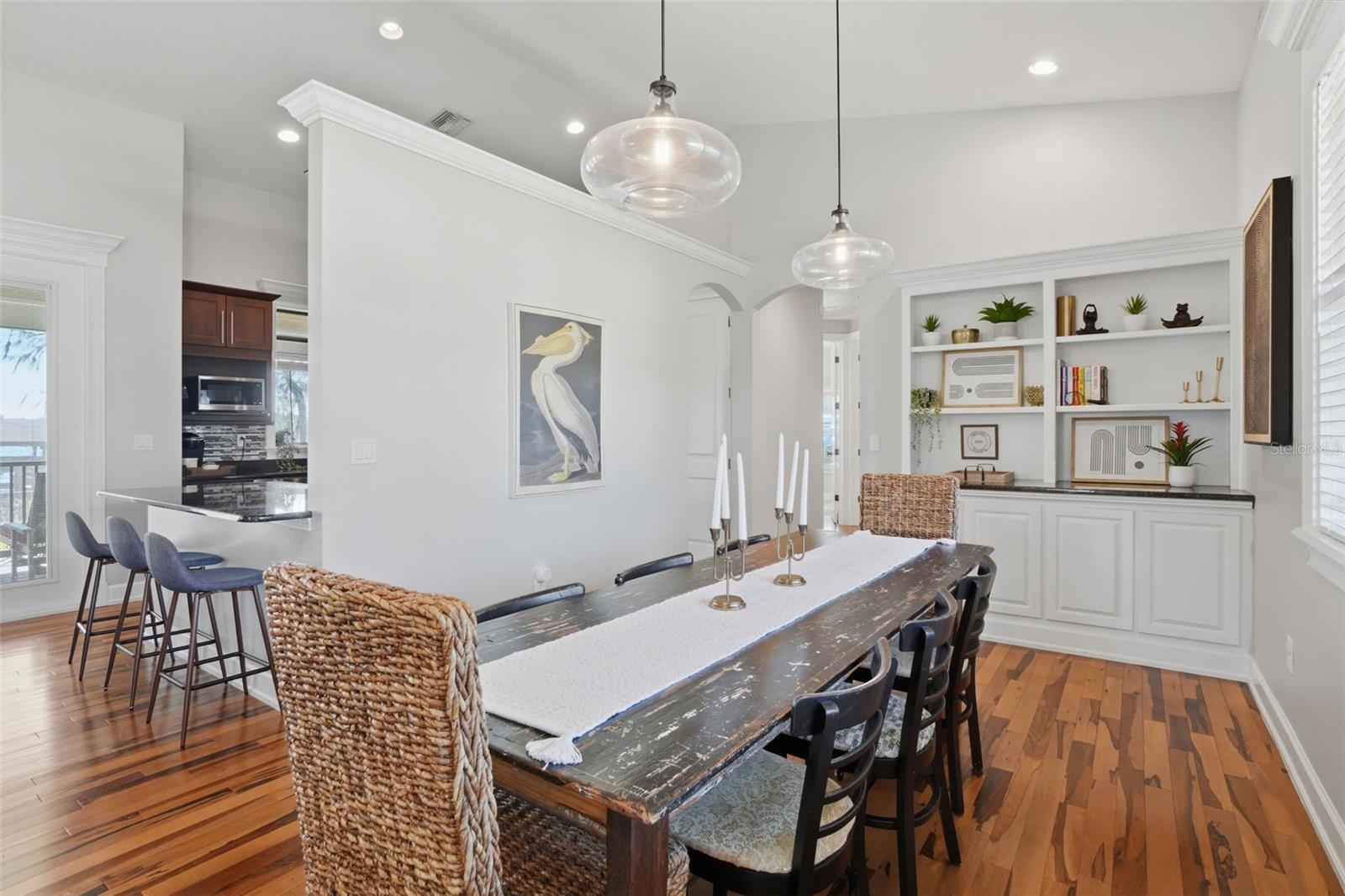 Image 16 of 56 For 834 Millshore Drive