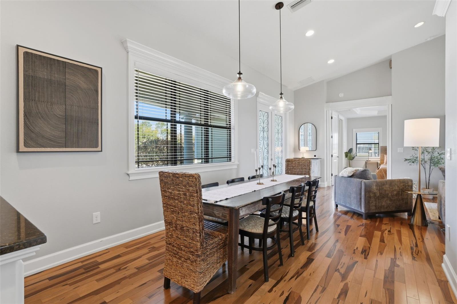 Image 17 of 56 For 834 Millshore Drive