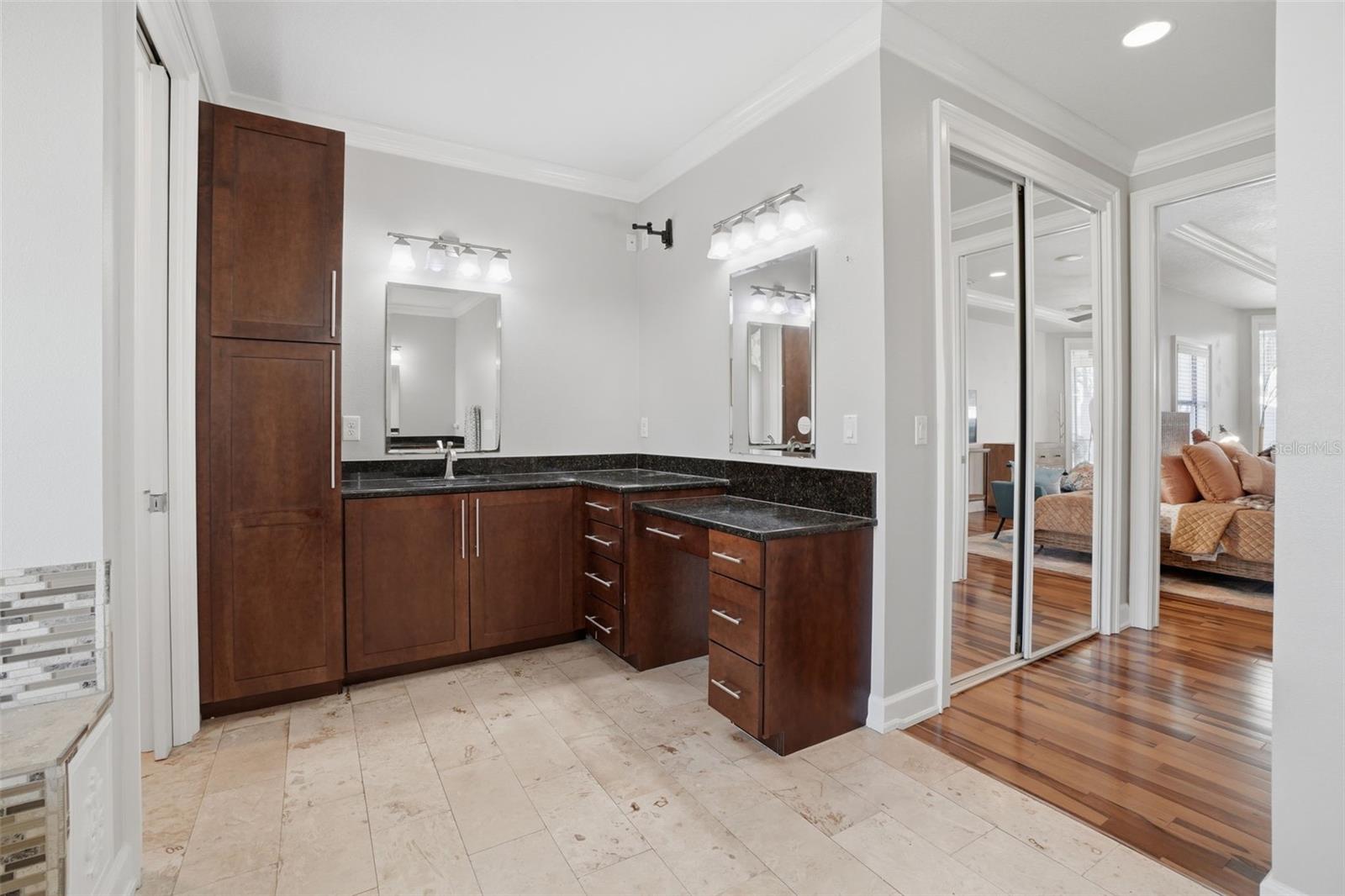 Image 24 of 56 For 834 Millshore Drive