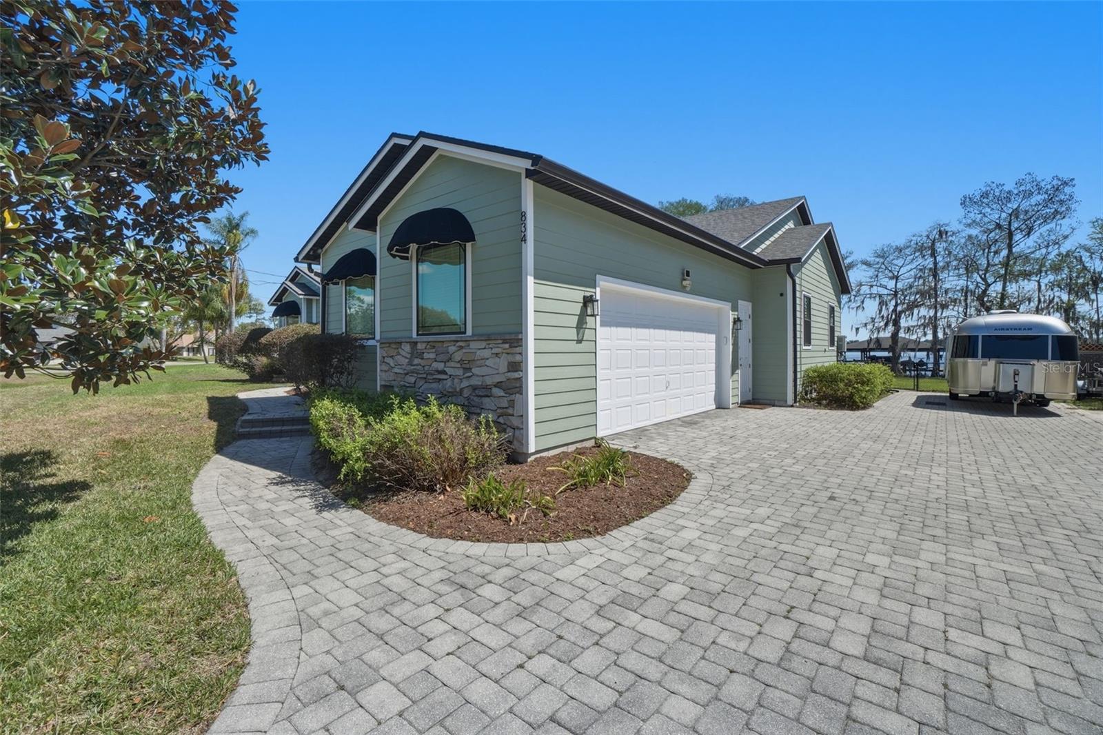 Image 3 of 56 For 834 Millshore Drive