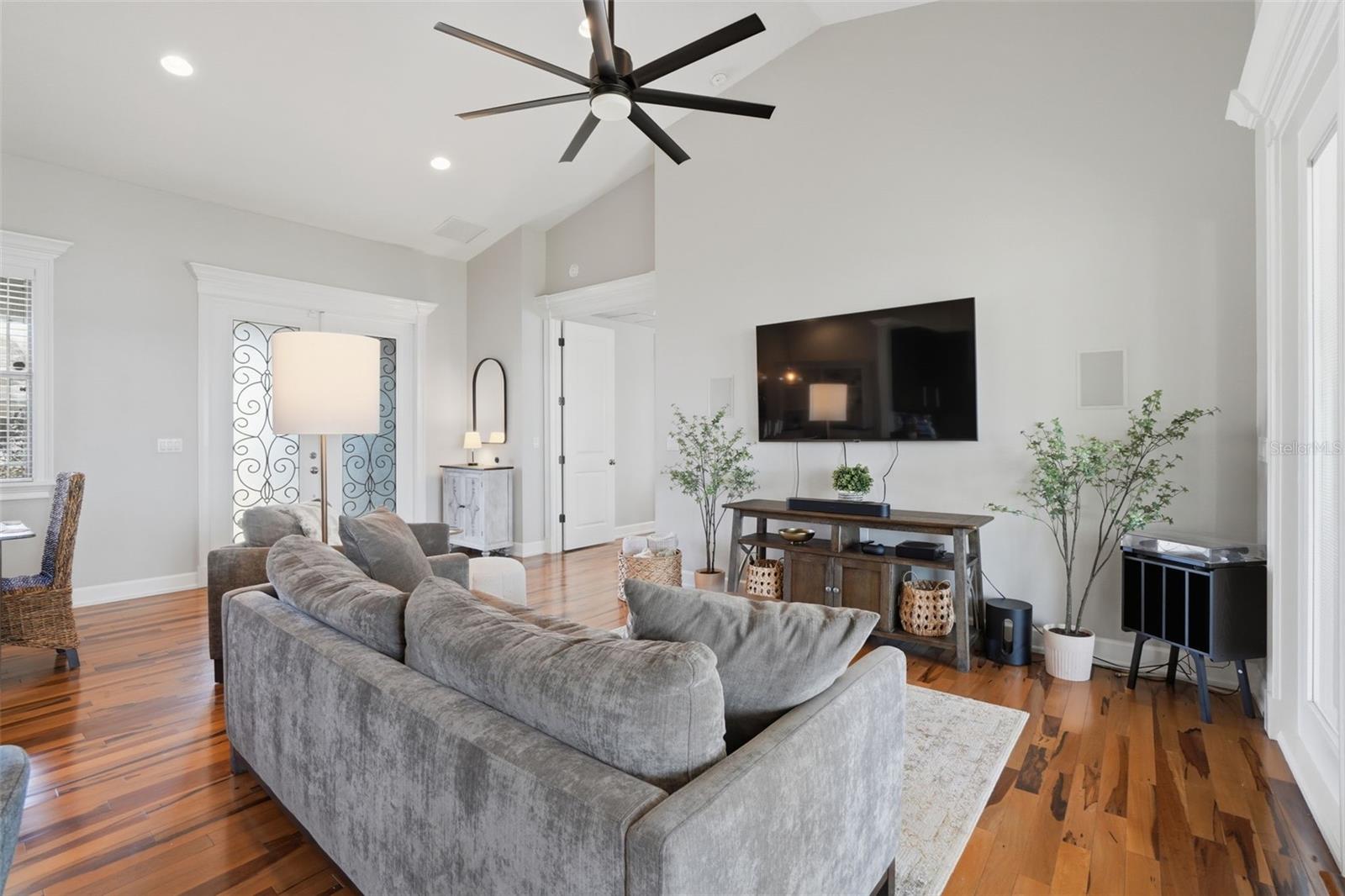 Image 9 of 56 For 834 Millshore Drive