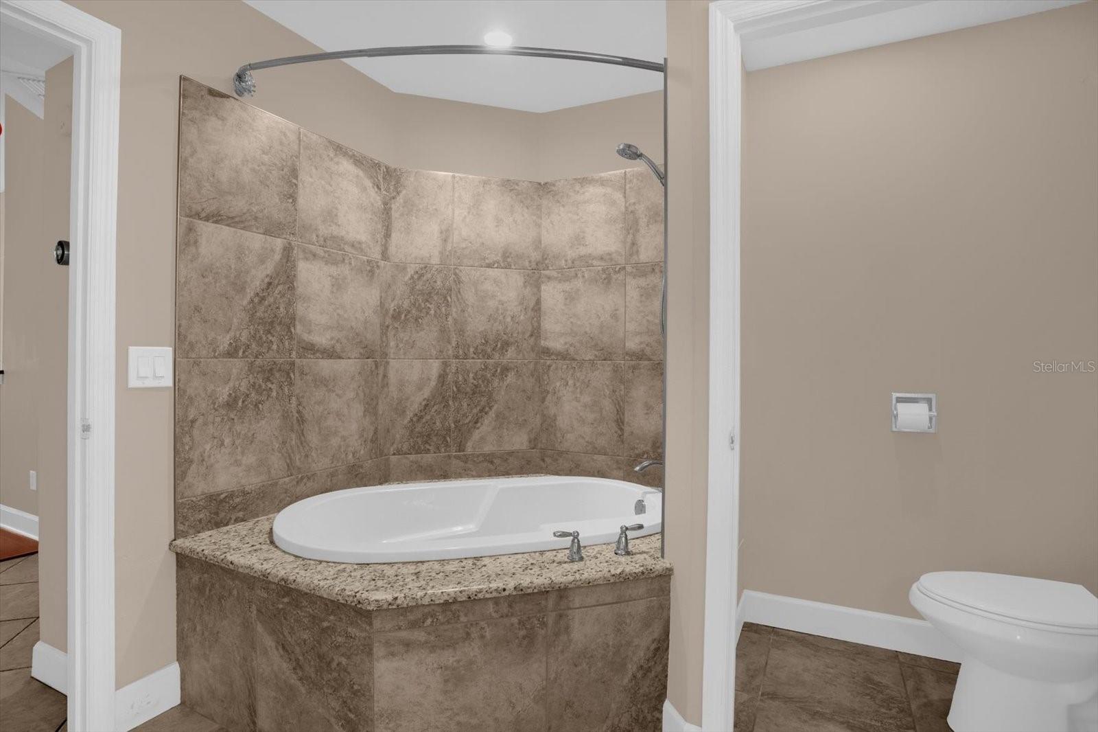 Image 22 of 29 For 1443 Farrindon Circle 1443