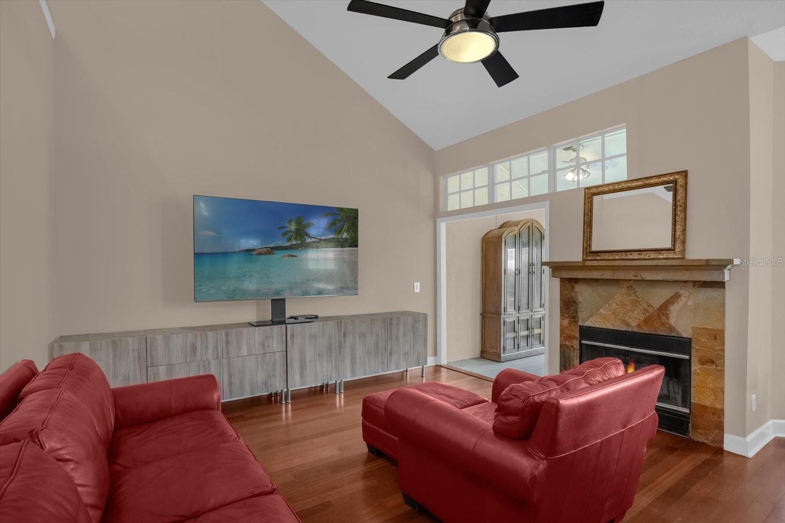 Image 9 of 29 For 1443 Farrindon Circle 1443