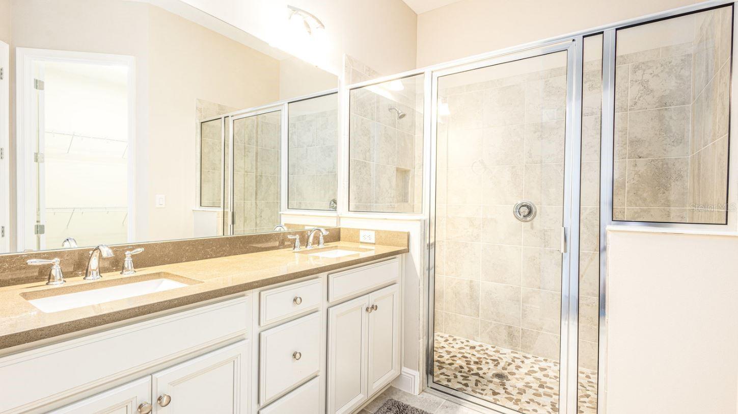 Image 20 of 31 For 2278 Datura Loop