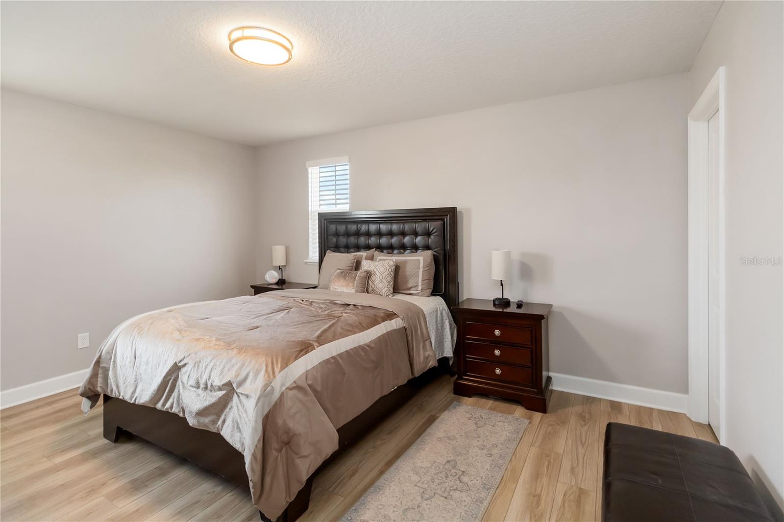 Image 21 of 44 For 3663 Arbordale Loop