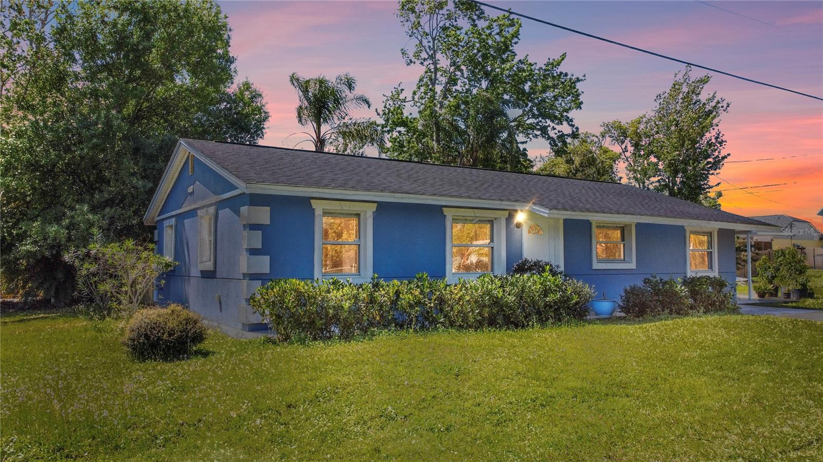 Image 3 of 26 For 400 Montana Avenue