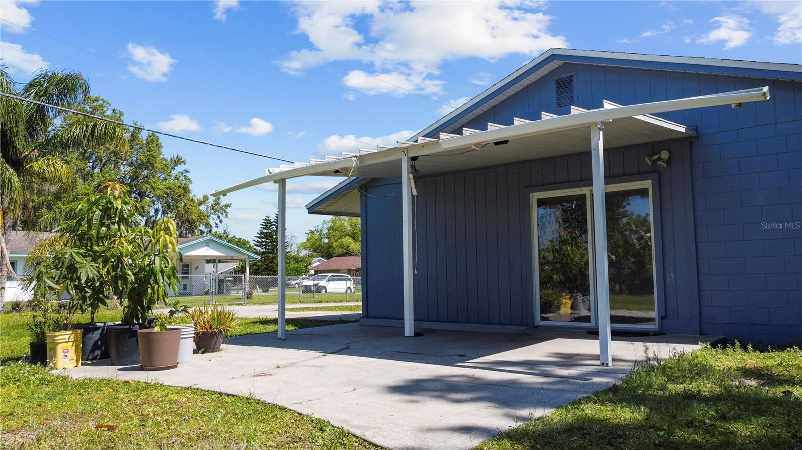 Image 4 of 26 For 400 Montana Avenue