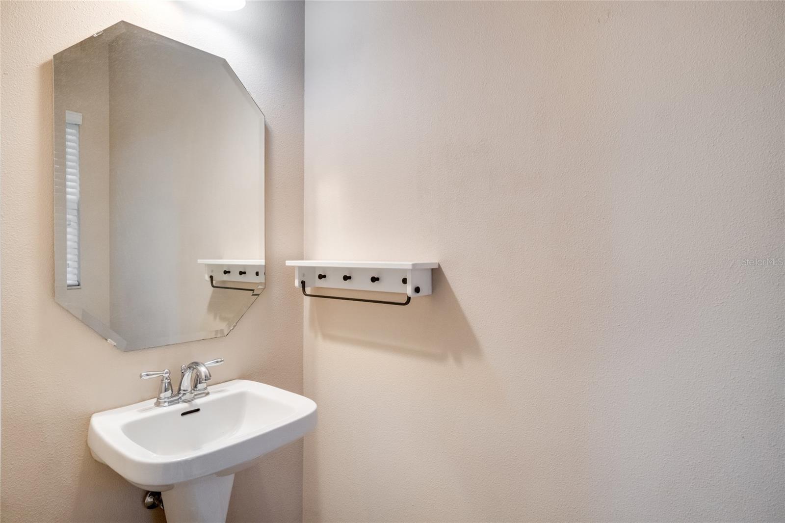 Image 15 of 39 For 10774 Belfry Circle