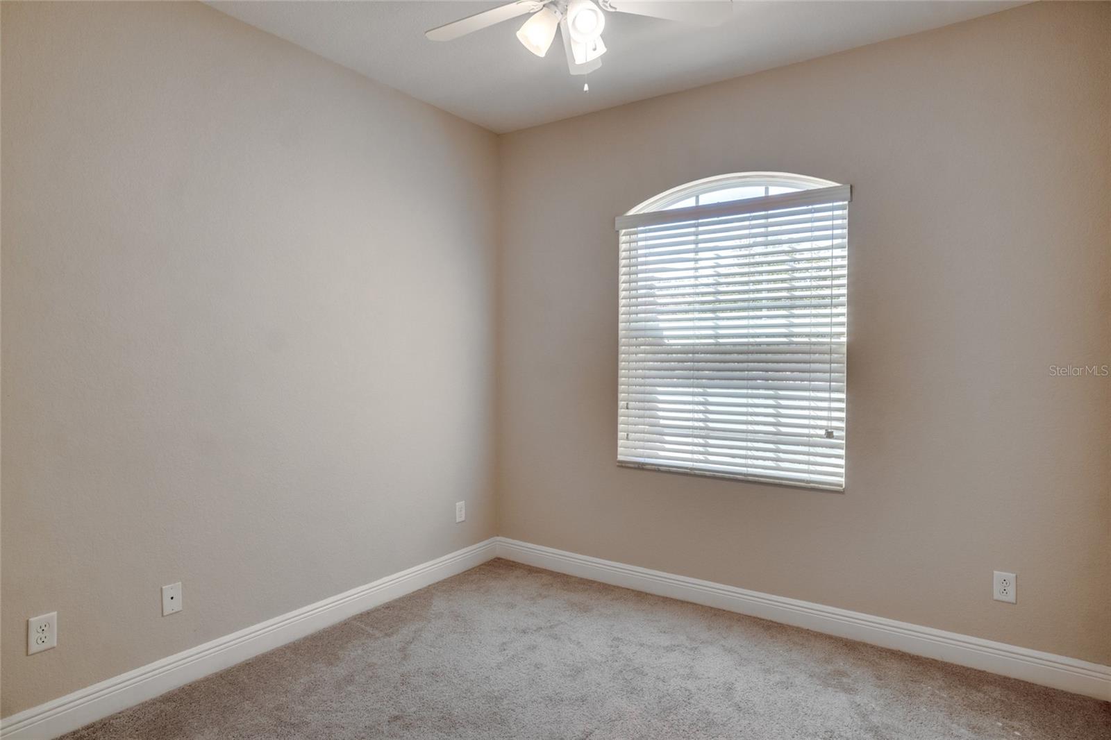 Image 17 of 39 For 10774 Belfry Circle