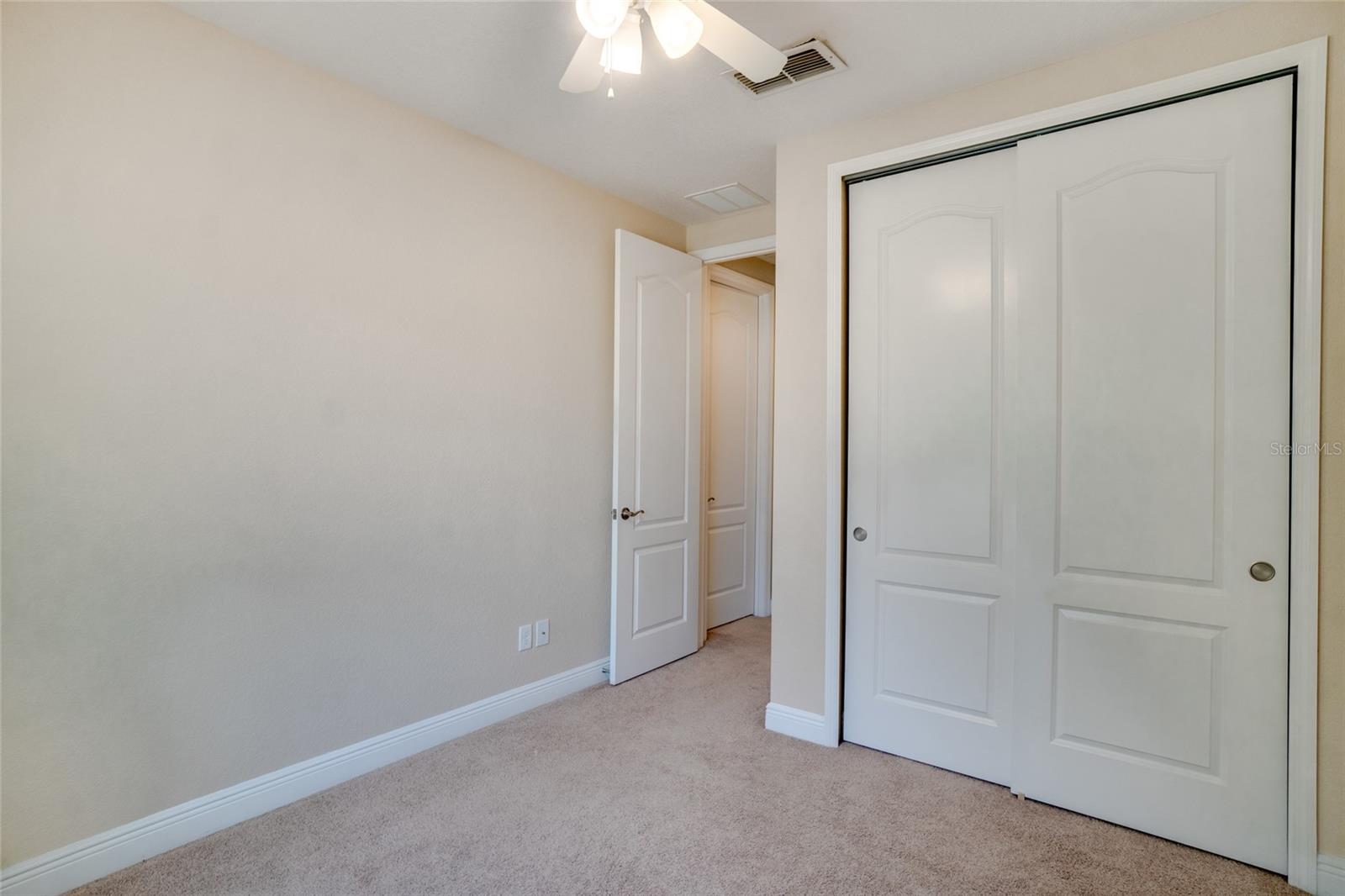 Image 18 of 39 For 10774 Belfry Circle