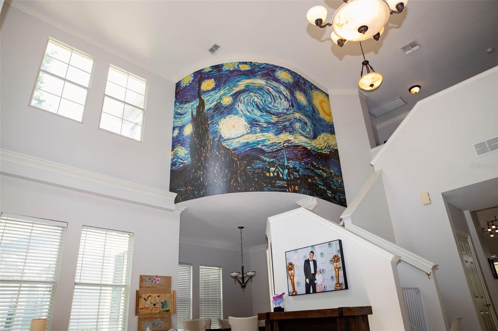 Image 10 of 53 For 411 Sycamore Street